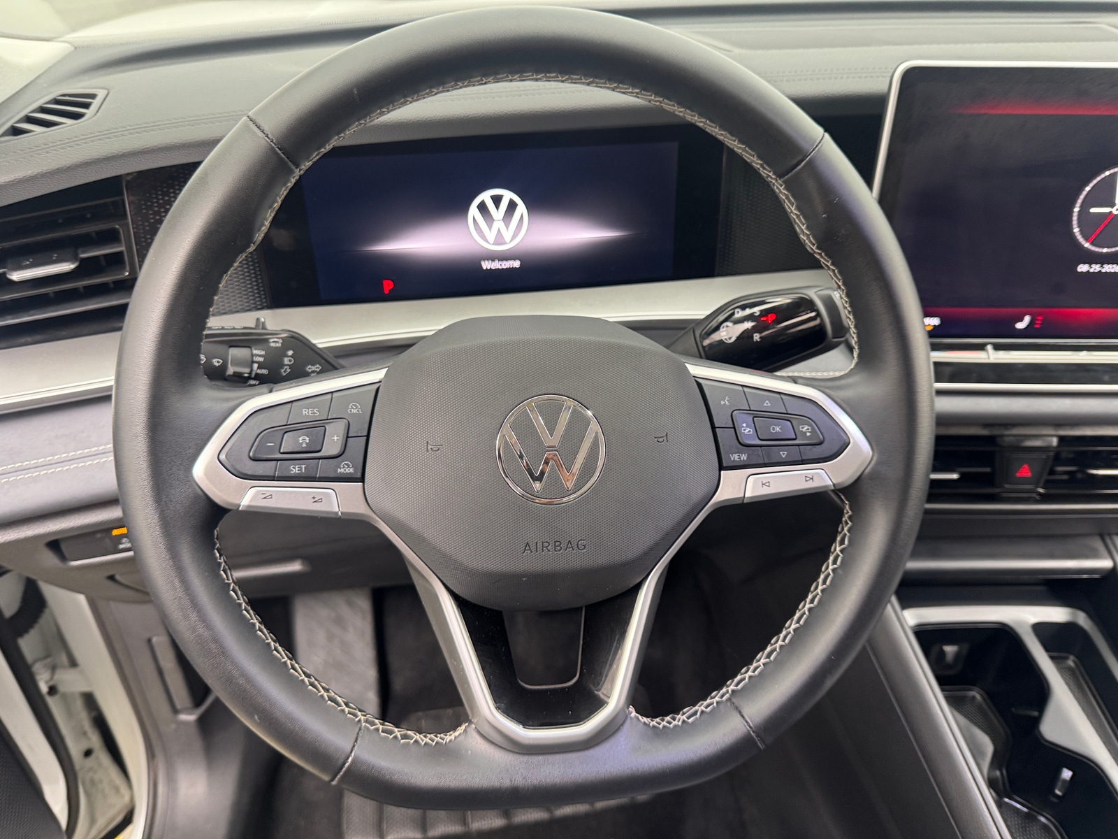 Thumbnail: 2026 Volkswagen Tiguan - 4
