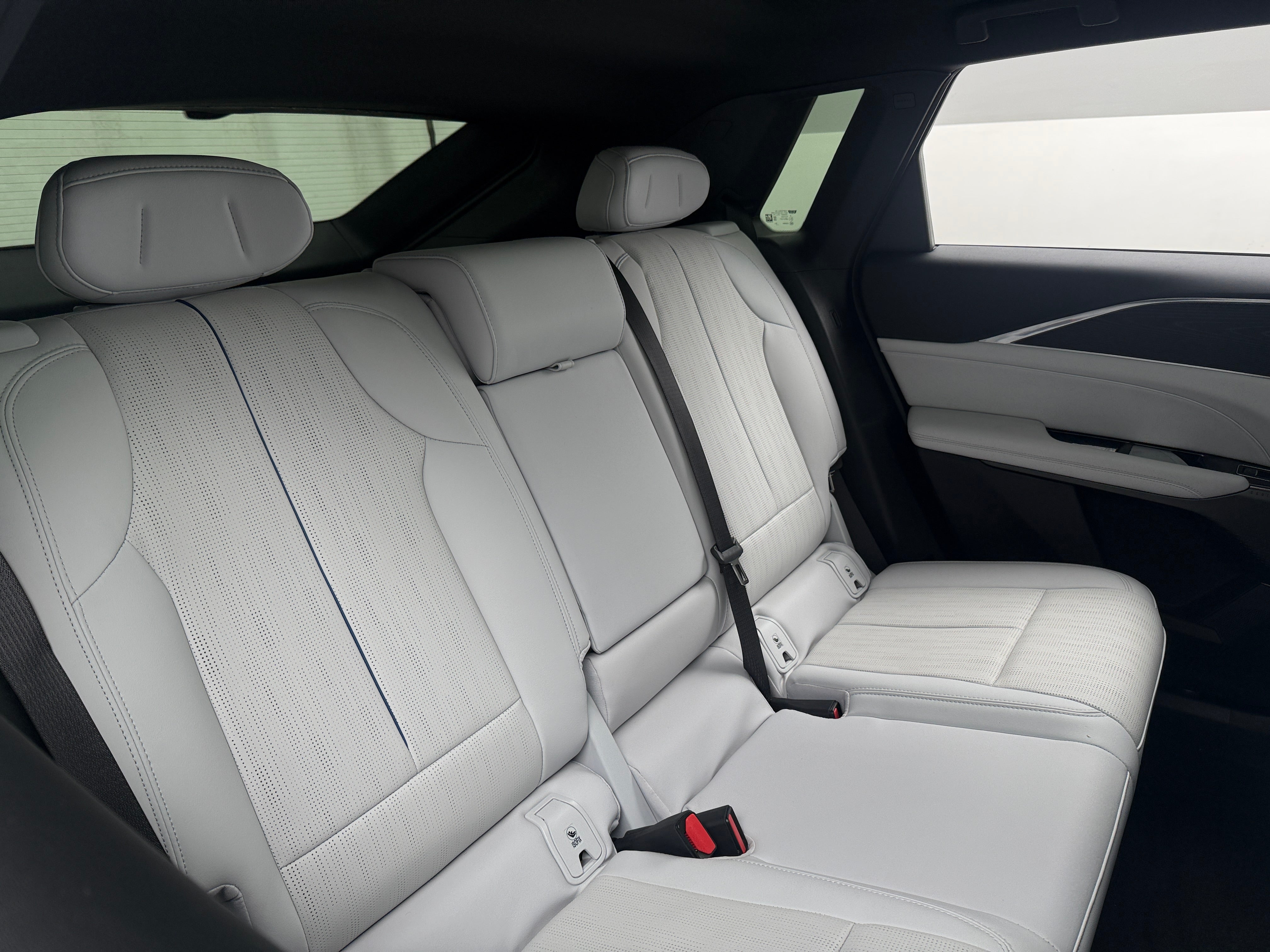 2024 Cadillac LYRIQ Sport 1
