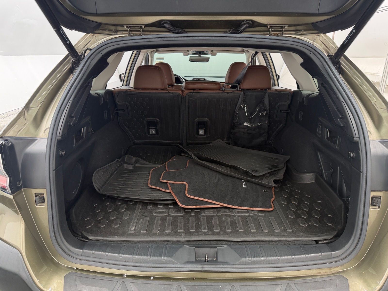 Thumbnail: 2022 Subaru Outback - 6