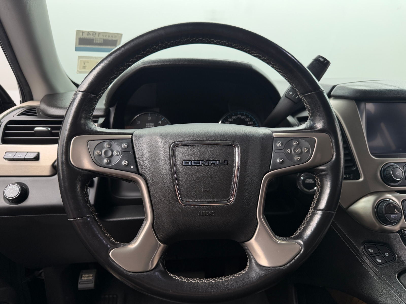 Thumbnail: 2019 GMC Yukon - 4