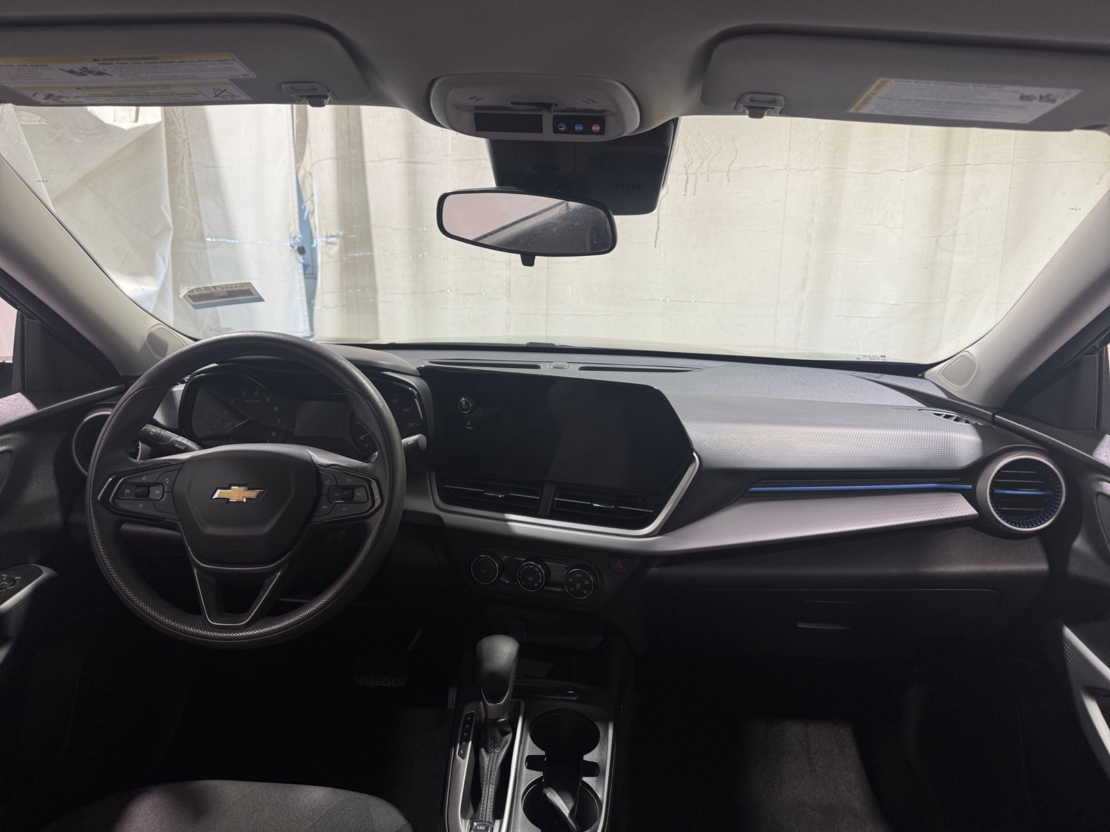 Thumbnail: 2026 Chevrolet Trax - 3