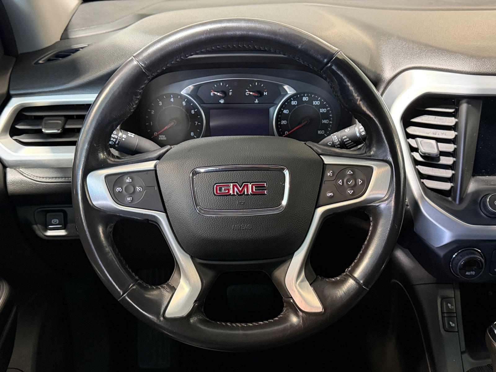 Thumbnail: 2019 GMC Acadia - 4