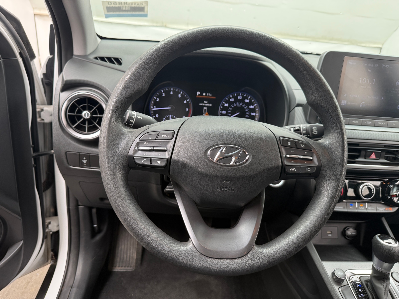 Thumbnail: 2022 Hyundai Kona - 5