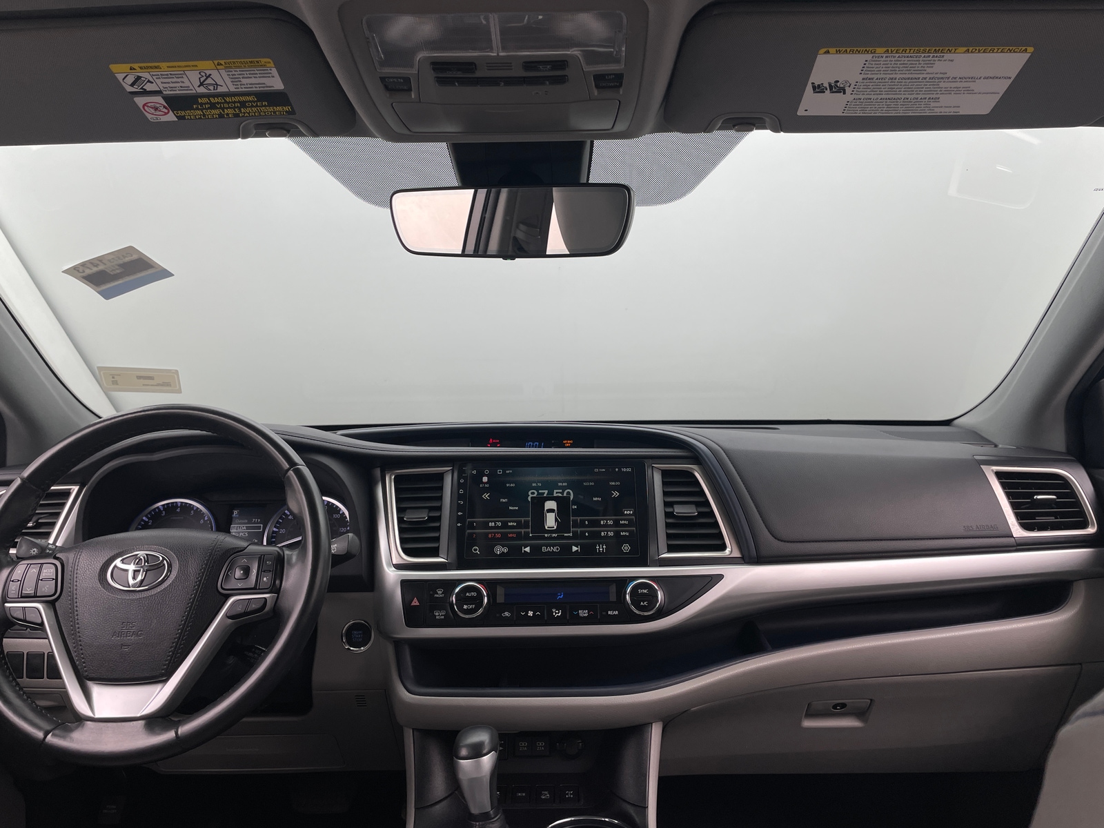 Thumbnail: 2019 Toyota Highlander - 2