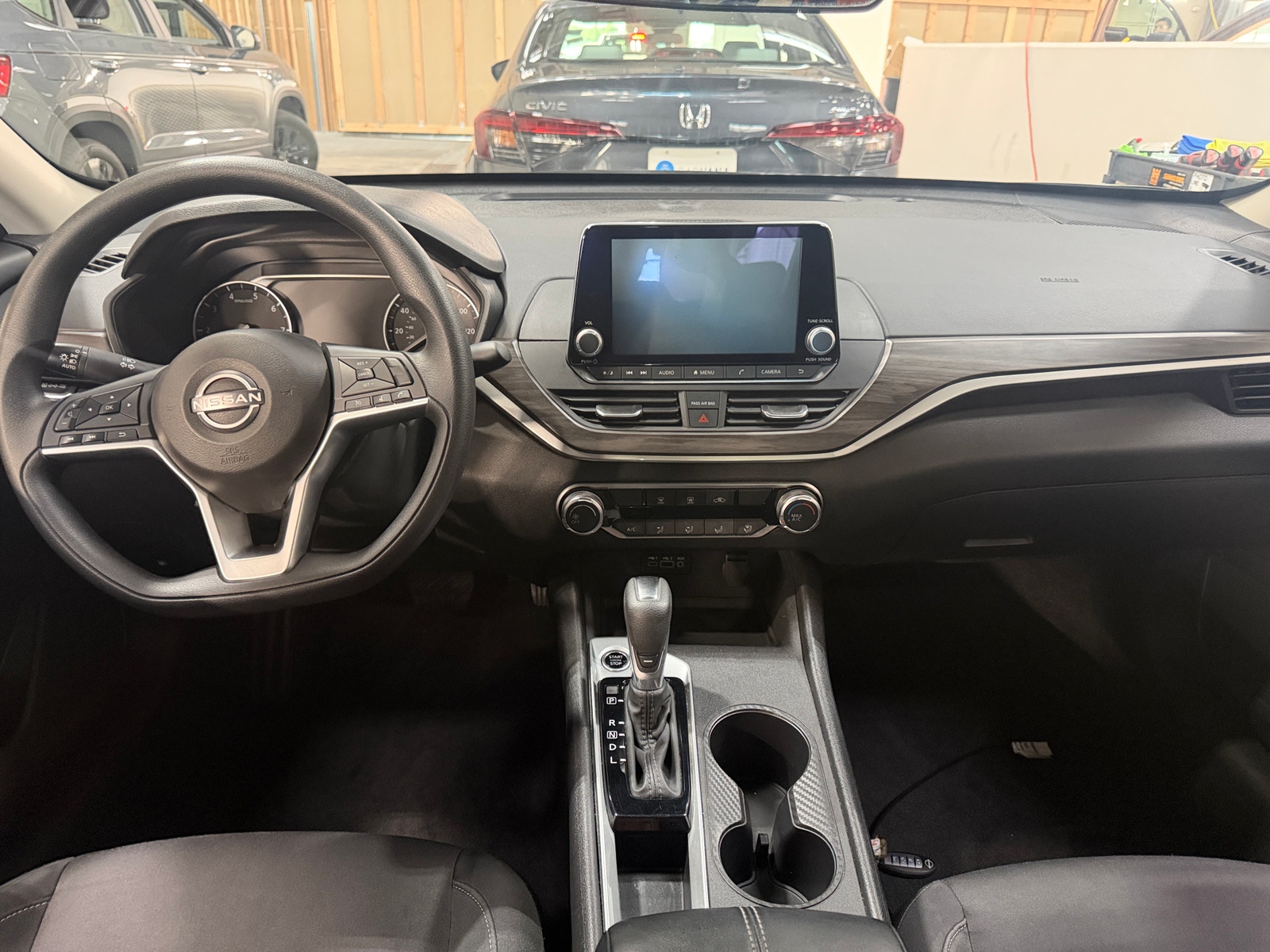 Thumbnail: 2025 Nissan Altima - 3
