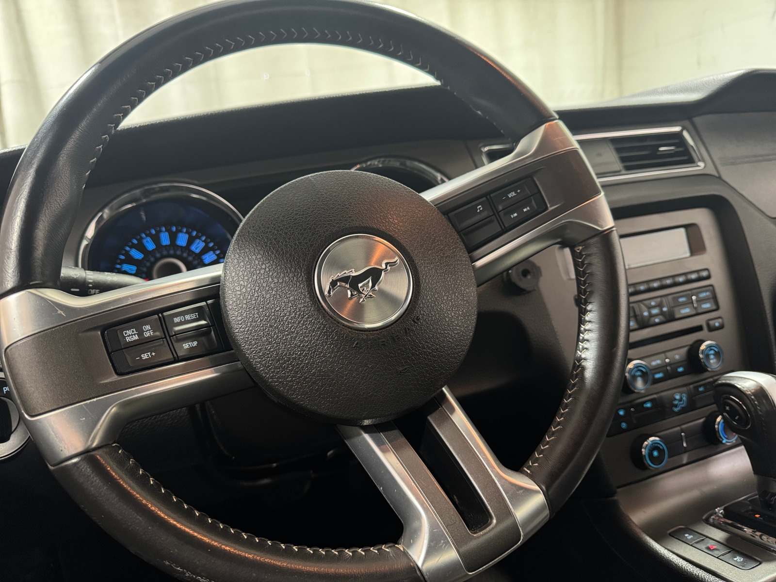 Thumbnail: 2014 Ford Mustang - 4