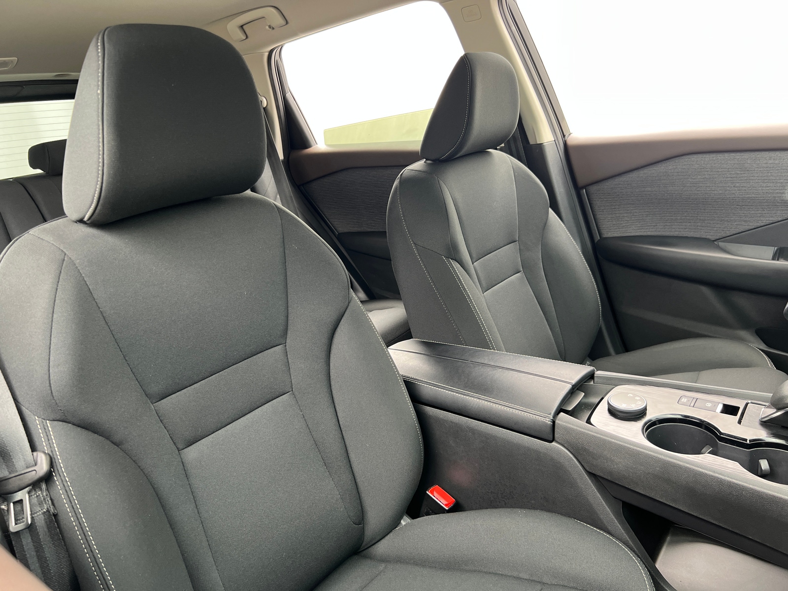 Thumbnail: 2023 Nissan Rogue - 2