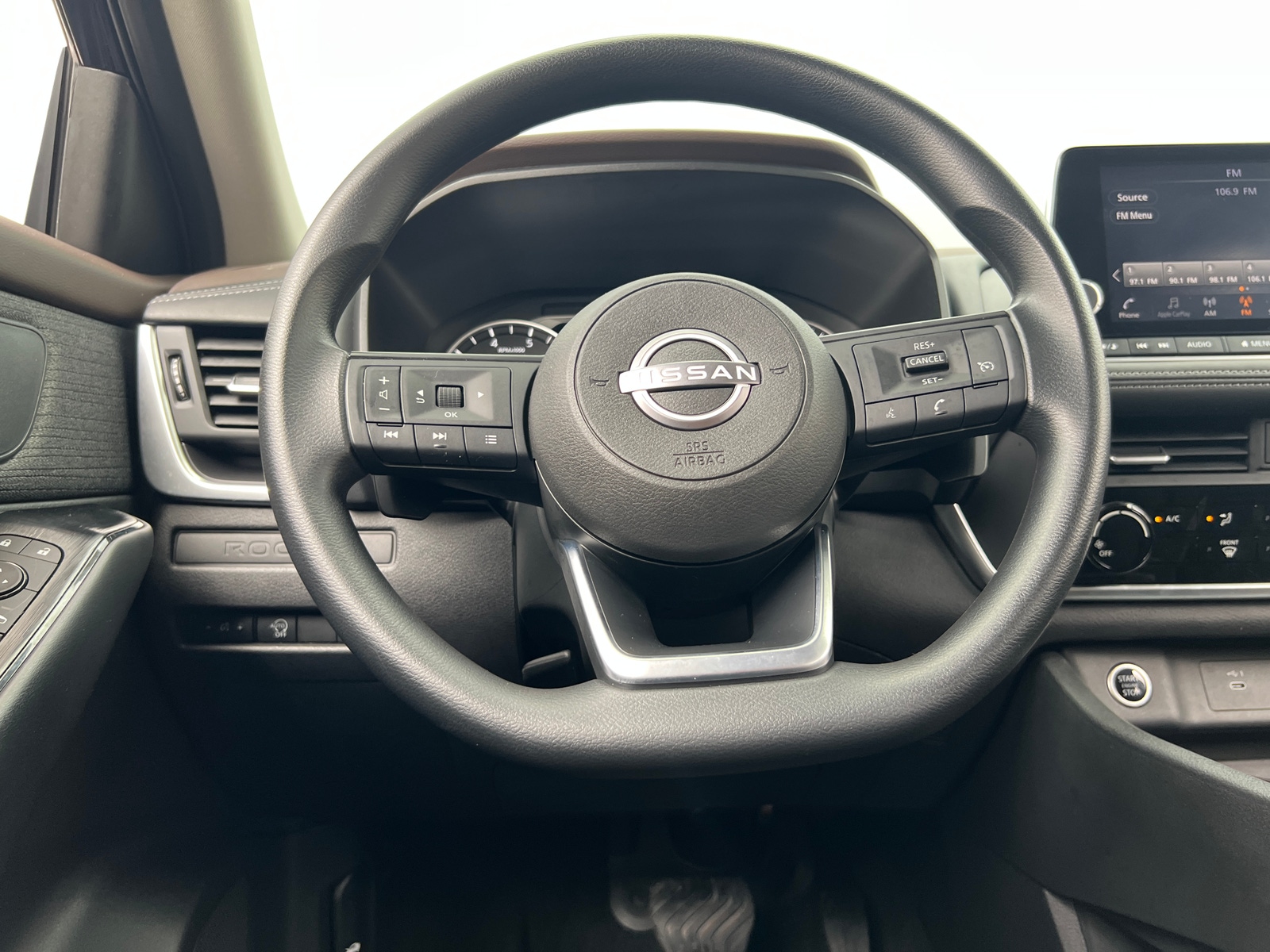 Thumbnail: 2023 Nissan Rogue - 5