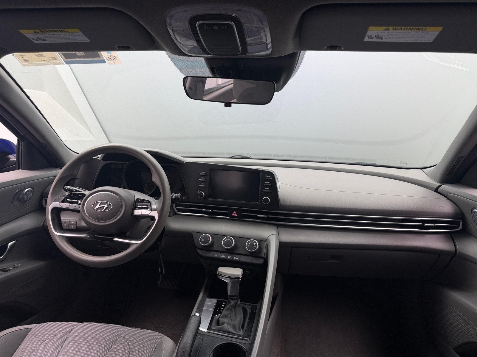 Thumbnail: 2023 Hyundai Elantra - 3
