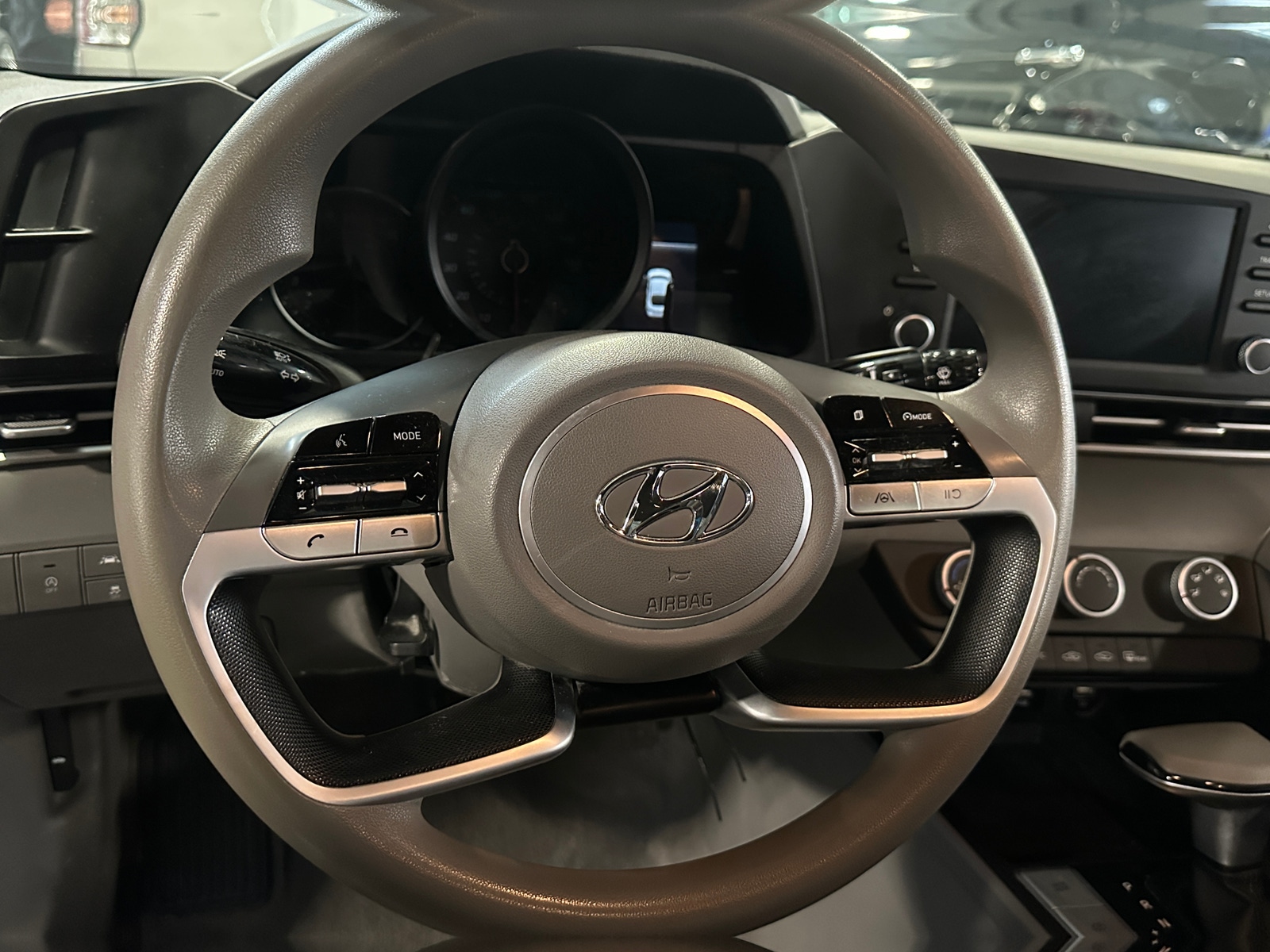 Thumbnail: 2023 Hyundai Elantra - 5