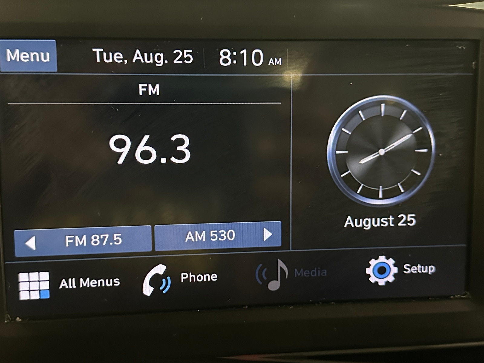 Thumbnail: 2023 Hyundai Elantra - 4