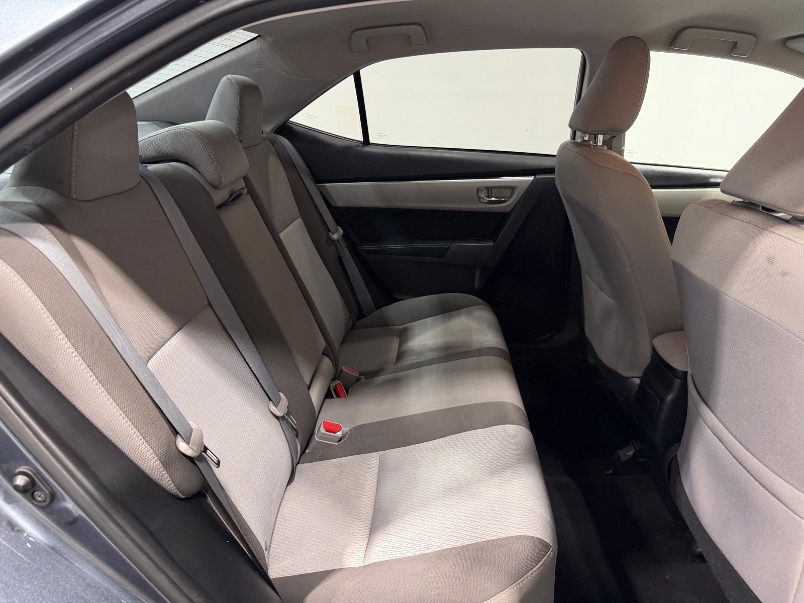 Thumbnail: 2017 Toyota Corolla - 6