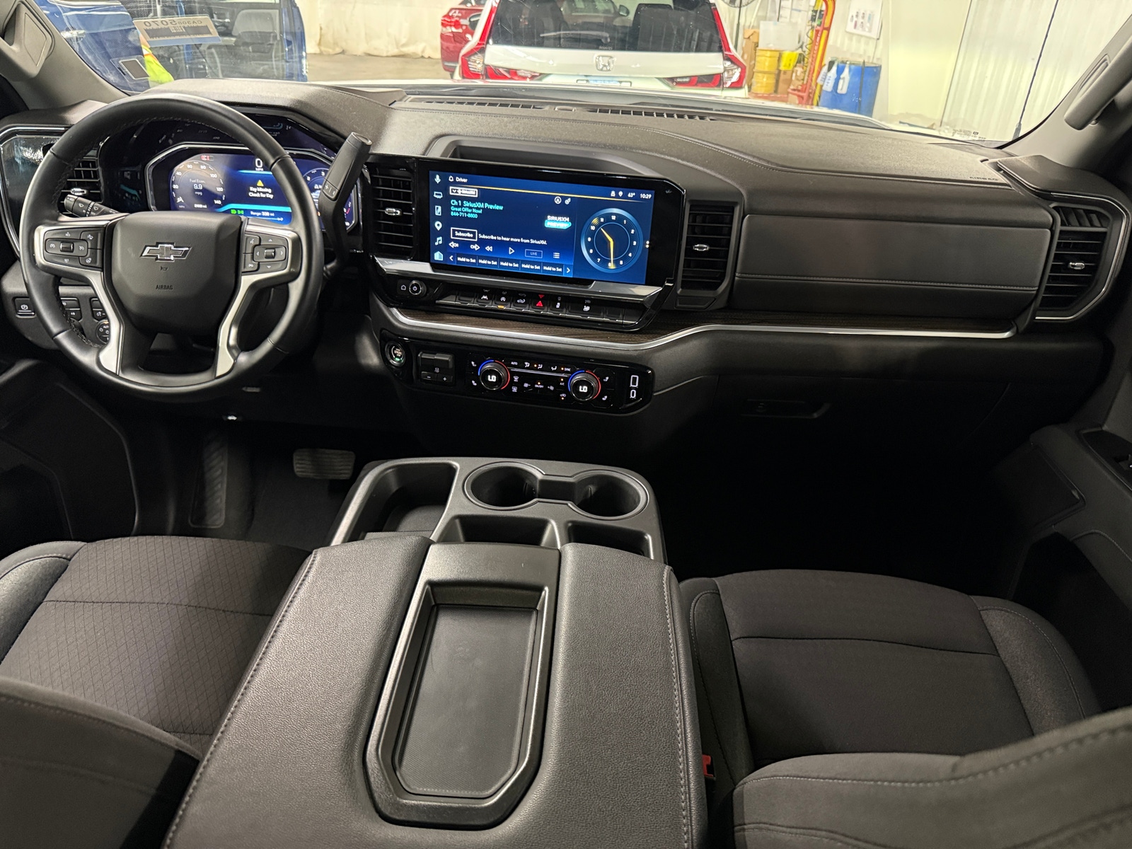 Thumbnail: 2026 Chevrolet Silverado 1500 - 3