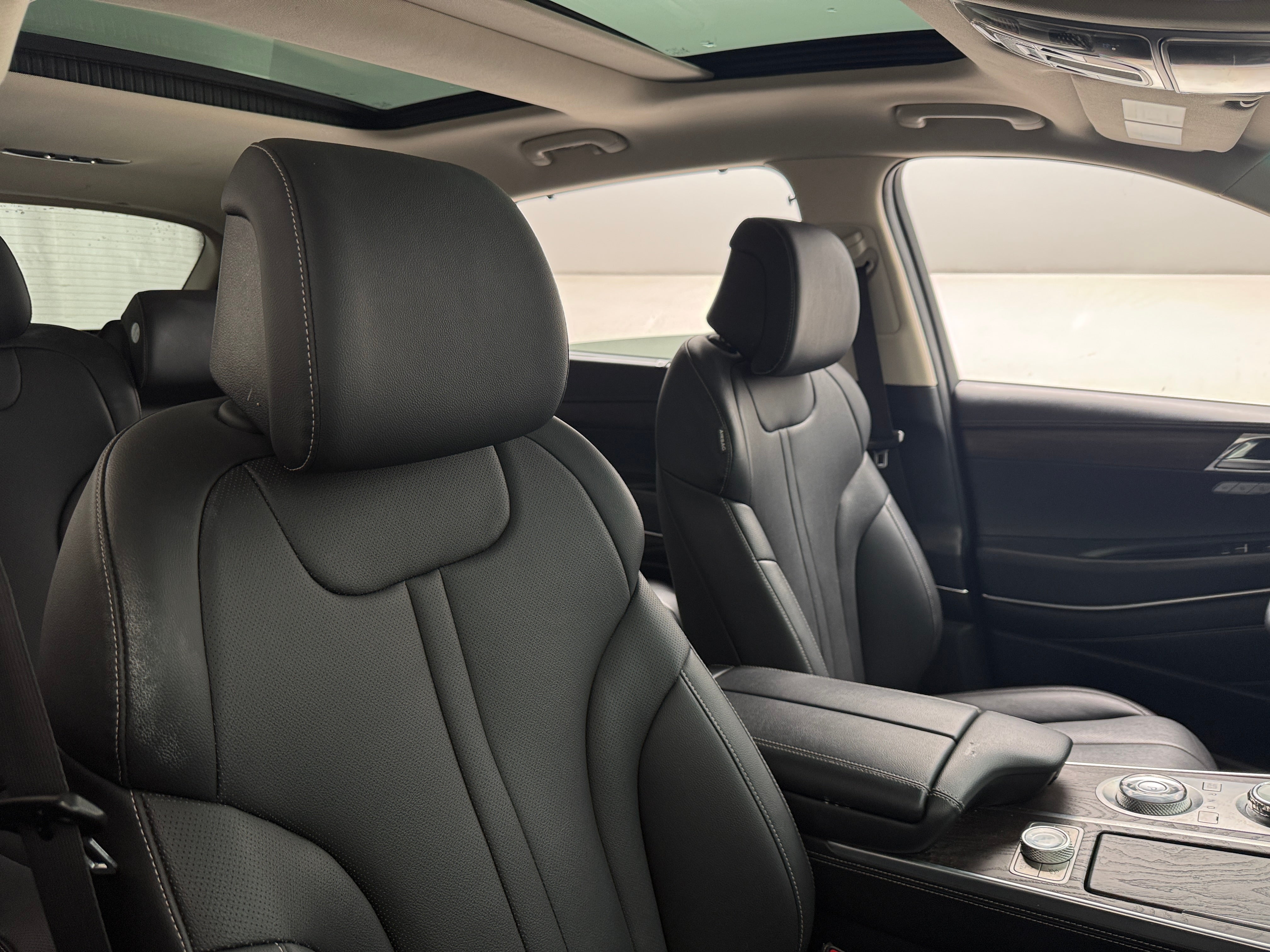 2024 GENESIS GV80 Standard