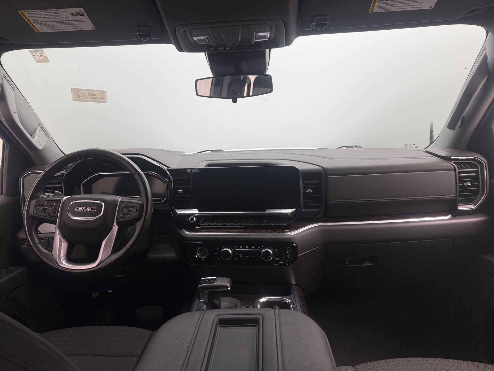 Thumbnail: 2022 GMC Sierra 1500 - 3