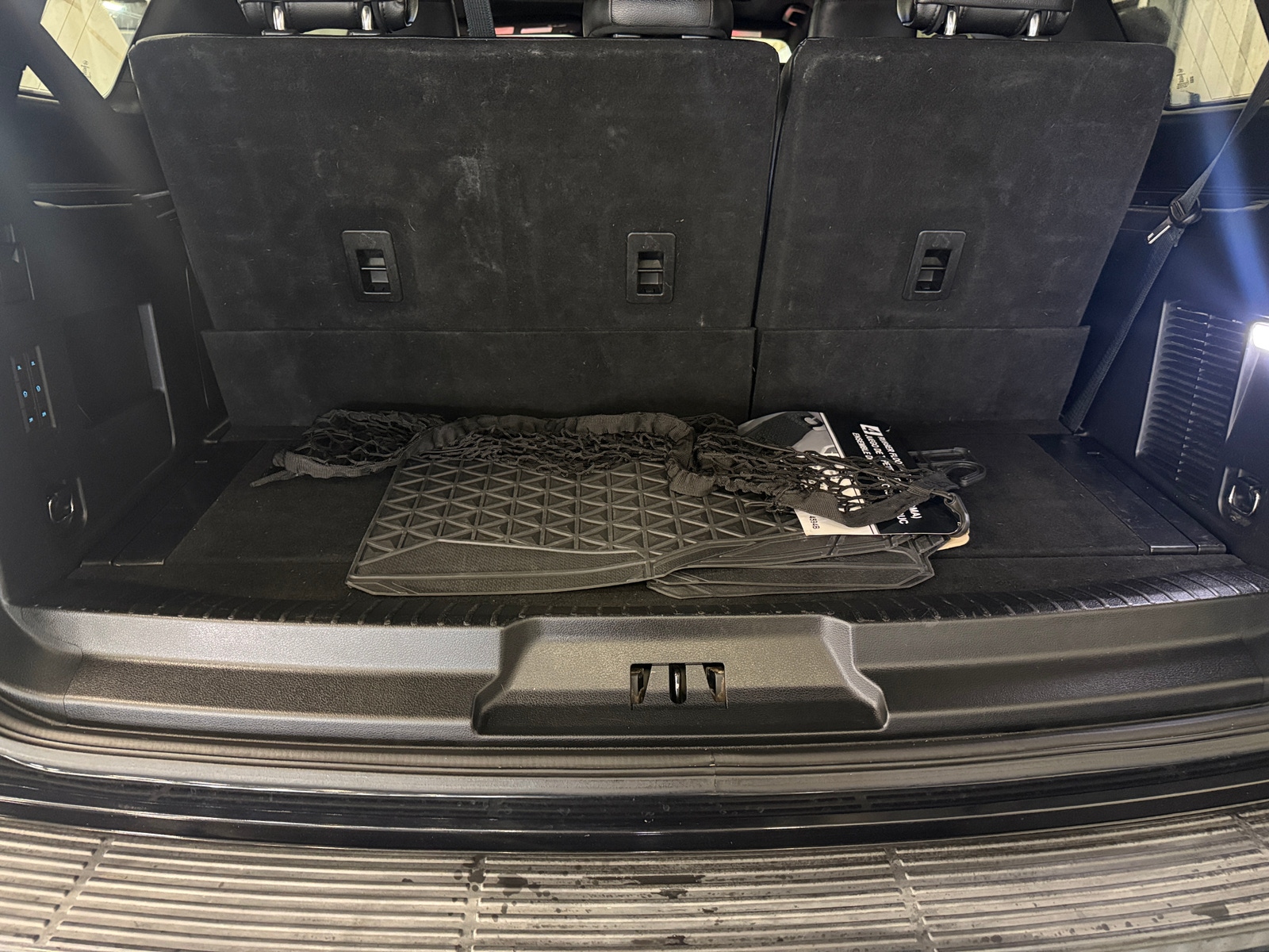 Thumbnail: 2019 Ford Expedition - 6
