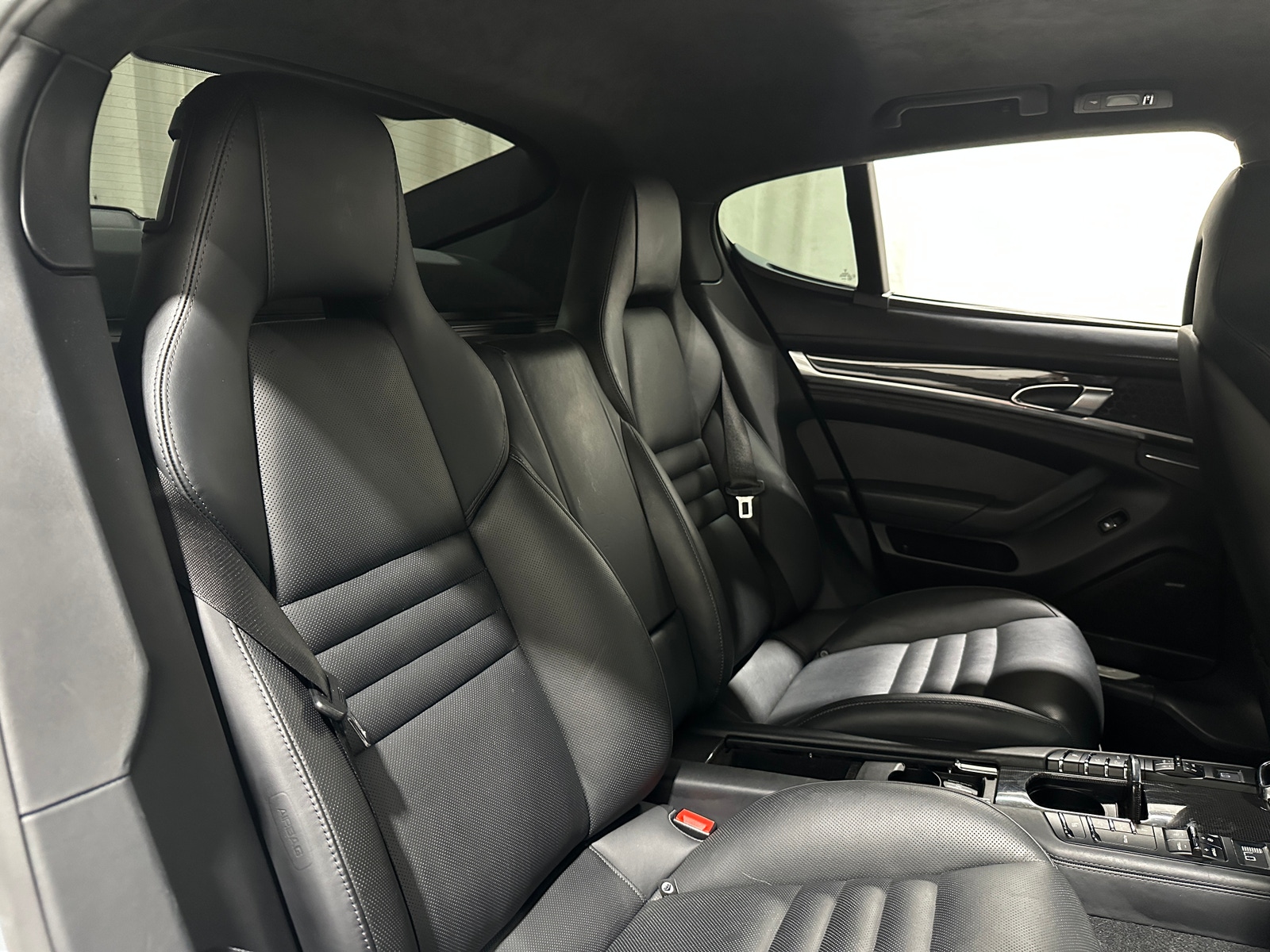 Thumbnail: 2014 Porsche Panamera - 5