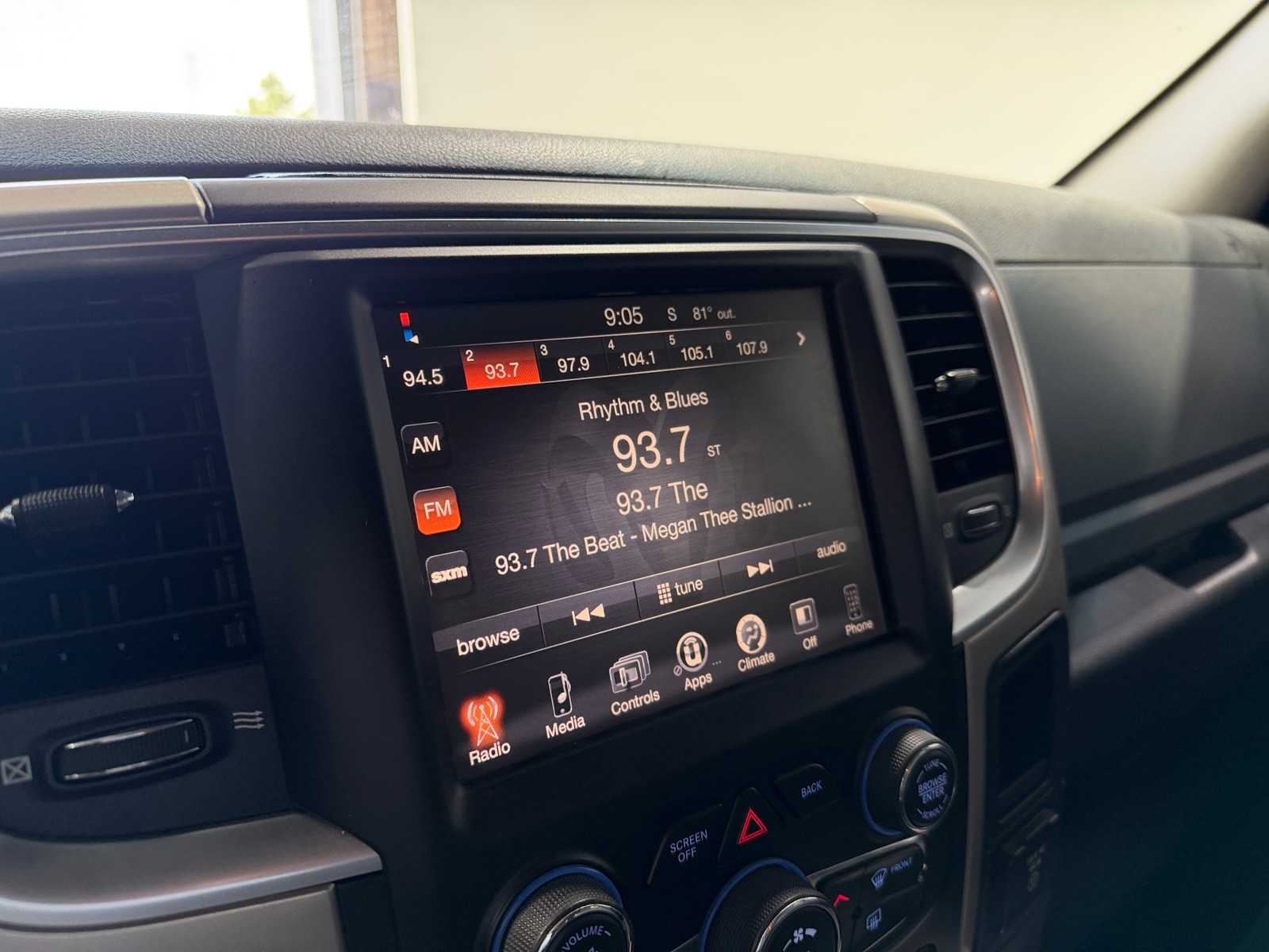 Thumbnail: 2015 RAM 1500 - 4