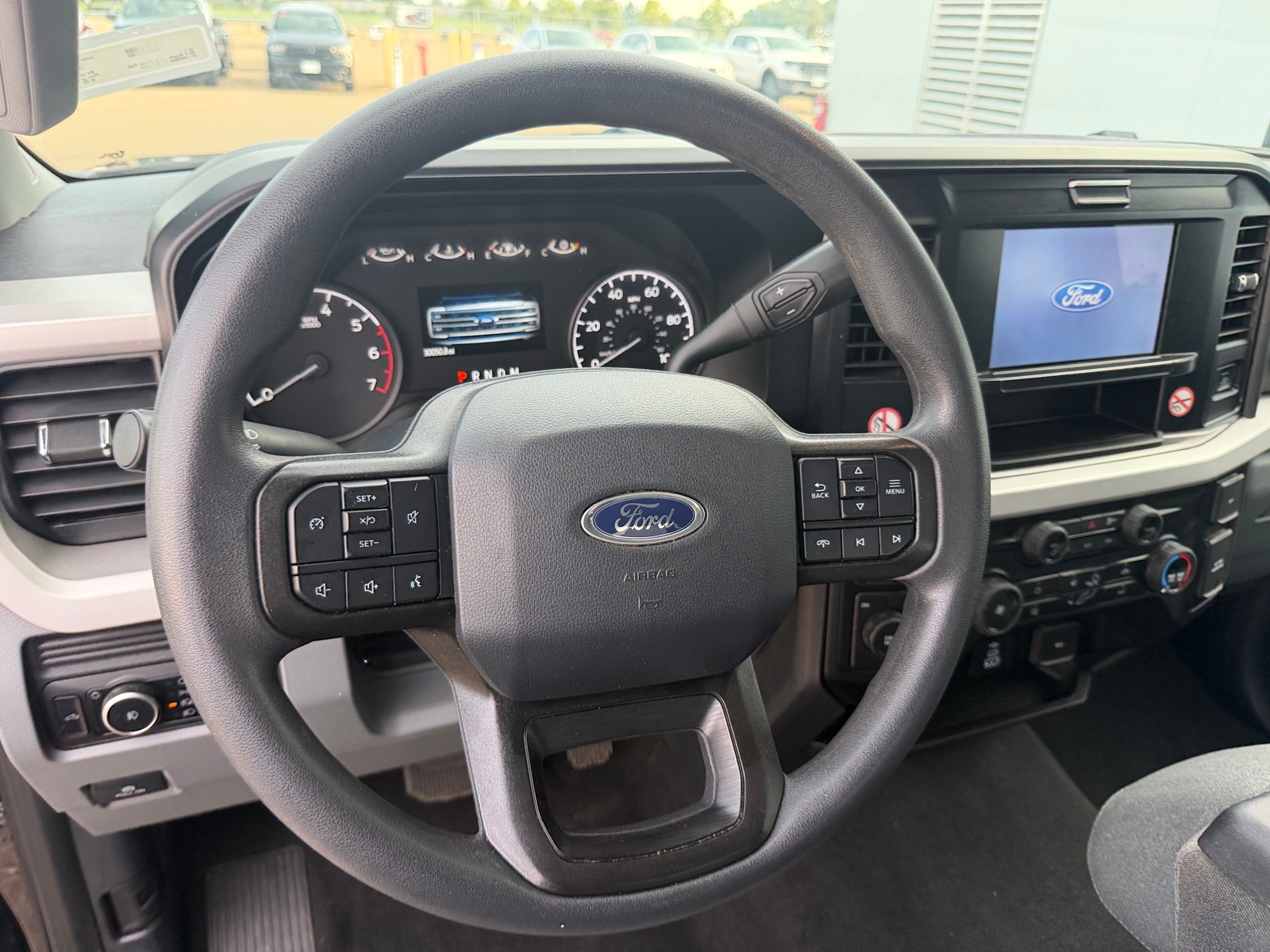 Thumbnail: 2025 Ford Econoline - 5