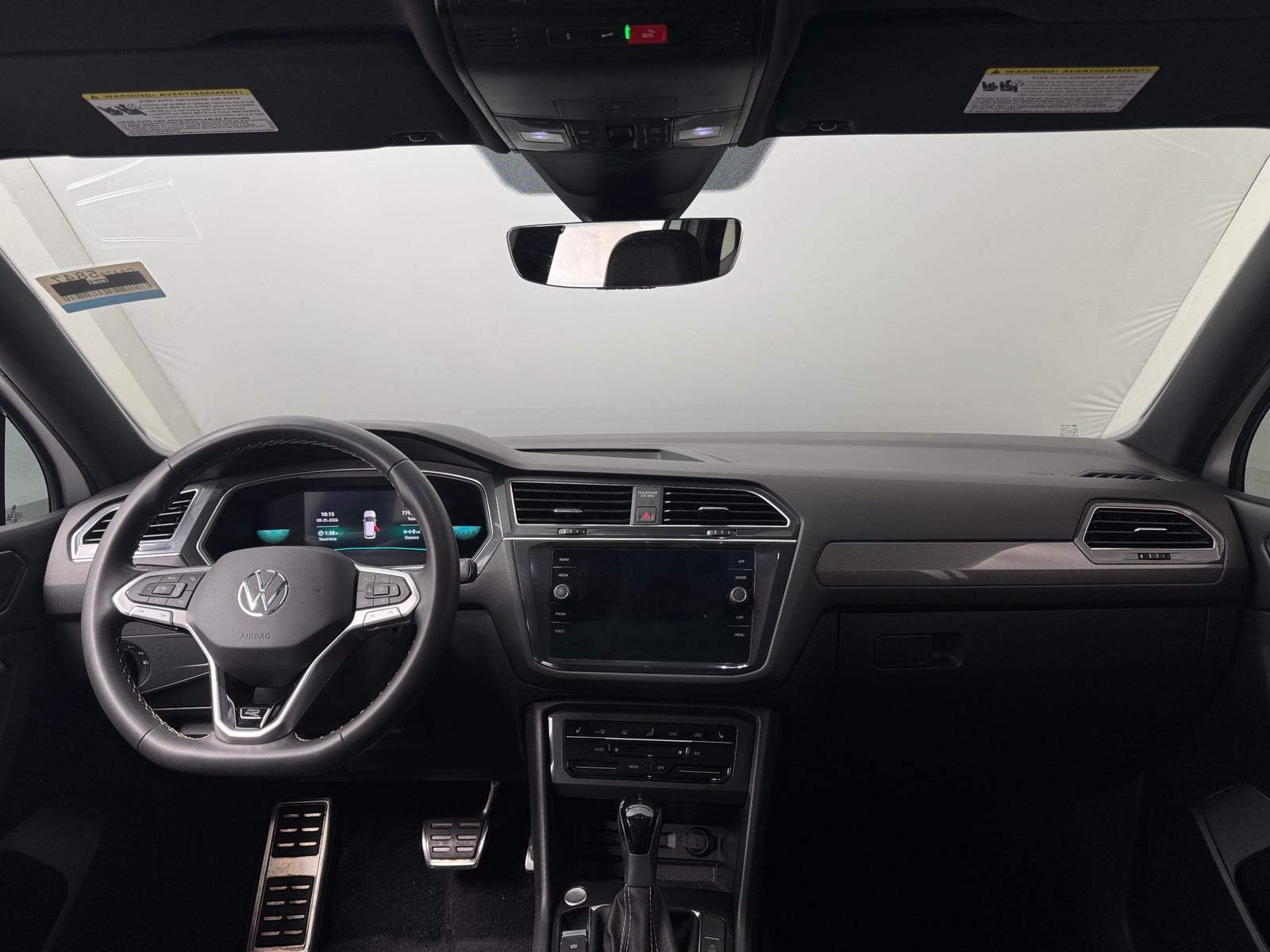 Thumbnail: 2023 Volkswagen Tiguan - 2