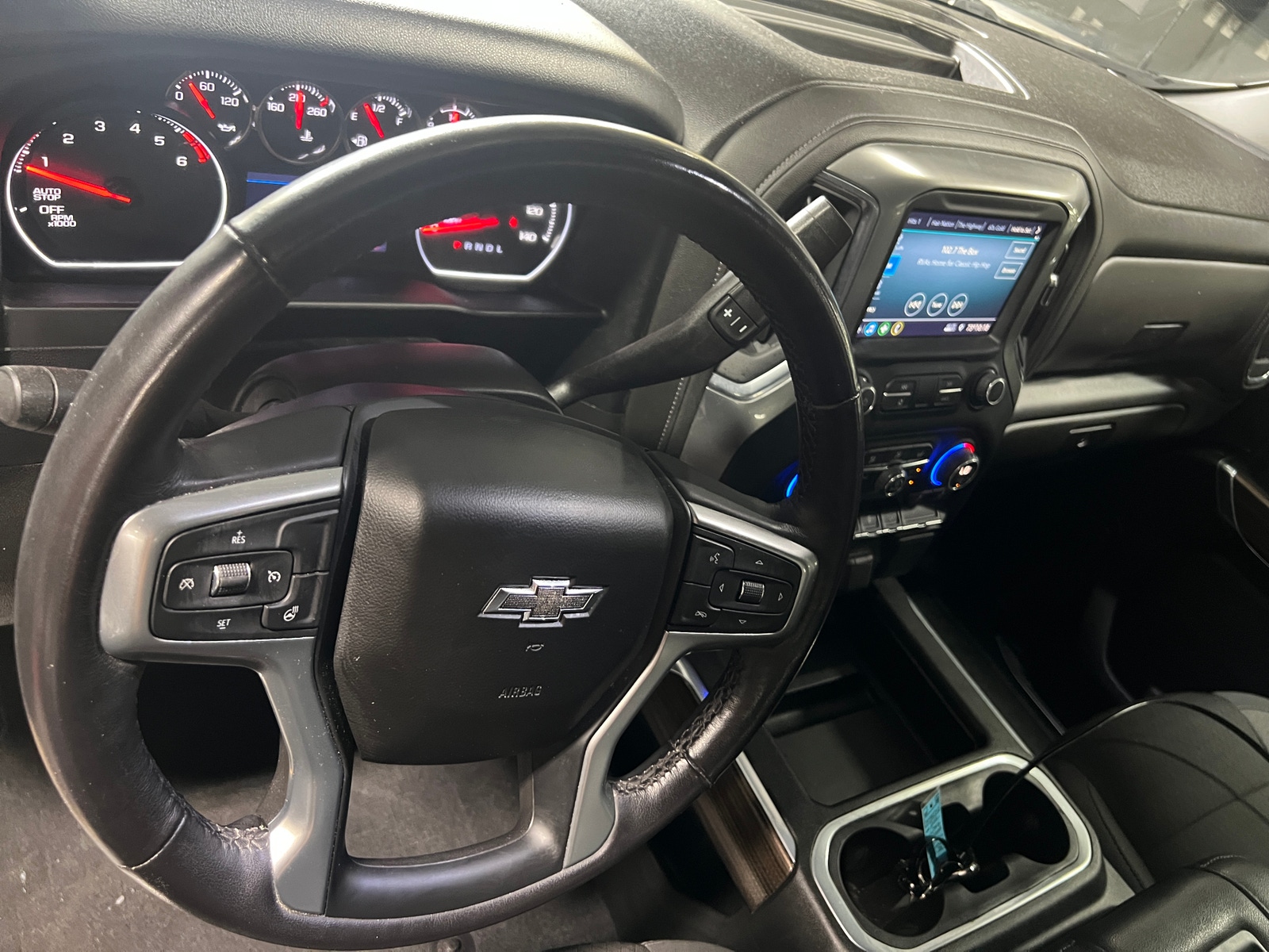 Thumbnail: 2022 Chevrolet Silverado 1500 - 5