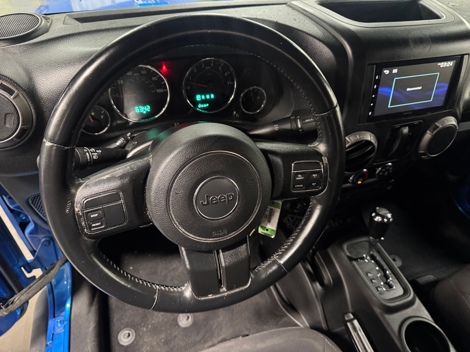 Thumbnail: 2015 Jeep Wrangler - 5