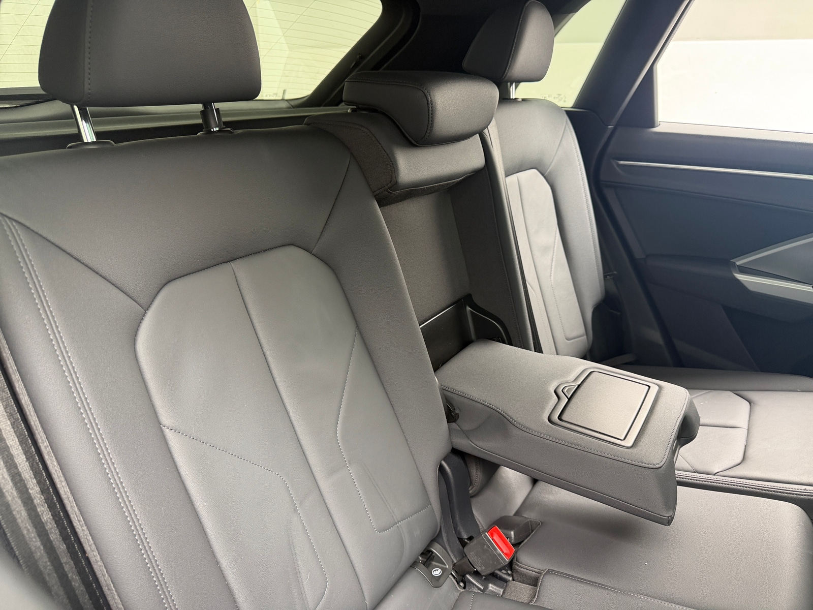 Thumbnail: 2021 Audi Q3 - 6