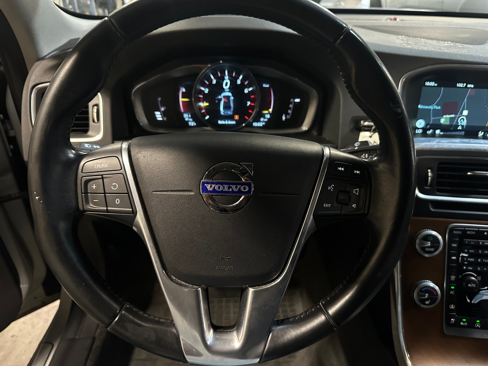 Thumbnail: 2016 Volvo S60 - 4