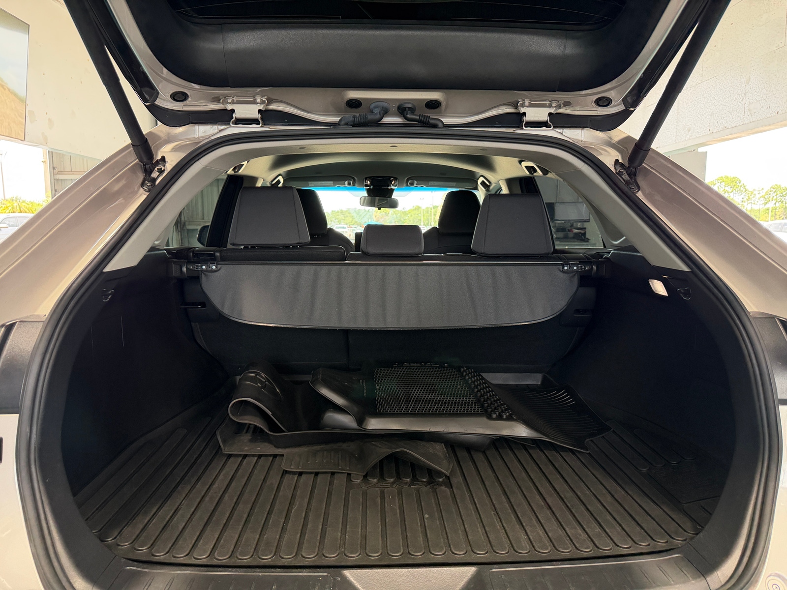 Thumbnail: 2024 Toyota Venza - 7