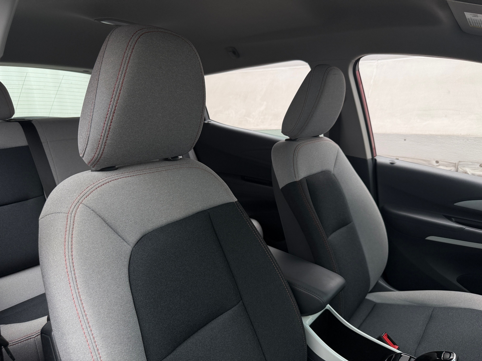 Thumbnail: 2020 Chevrolet Bolt EV - 2