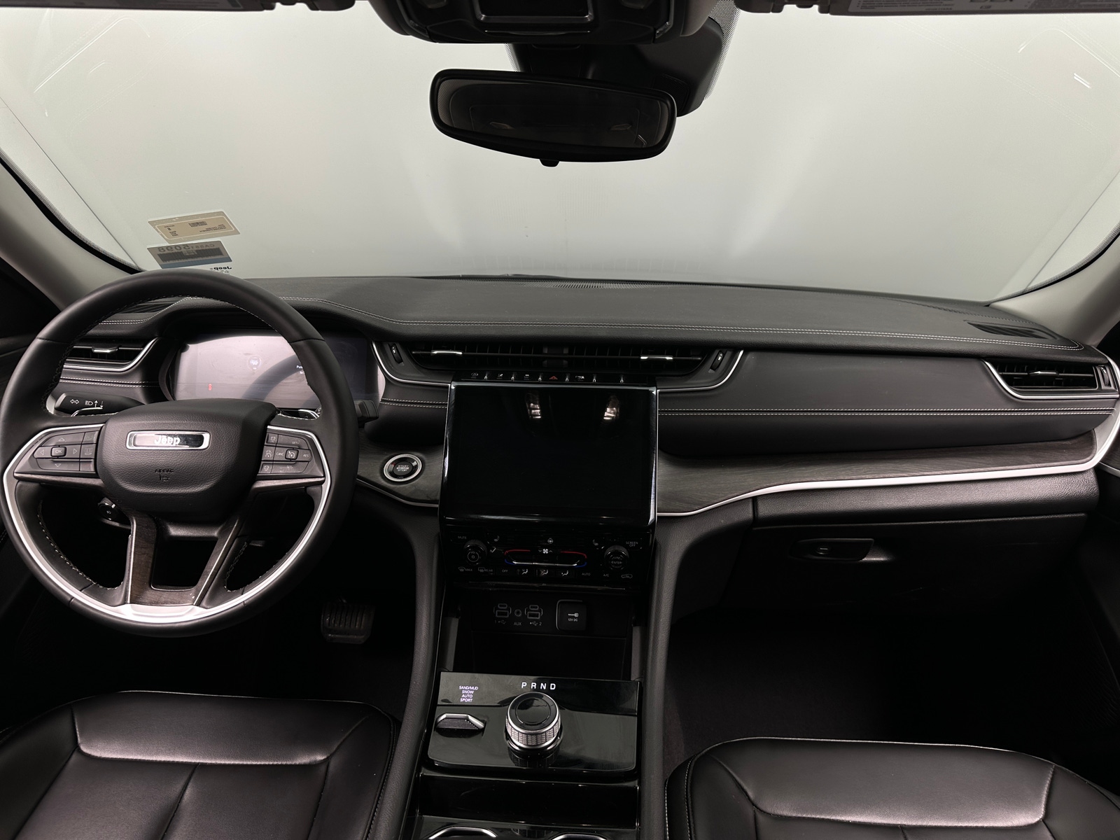Thumbnail: 2023 Jeep Grand Cherokee - 2