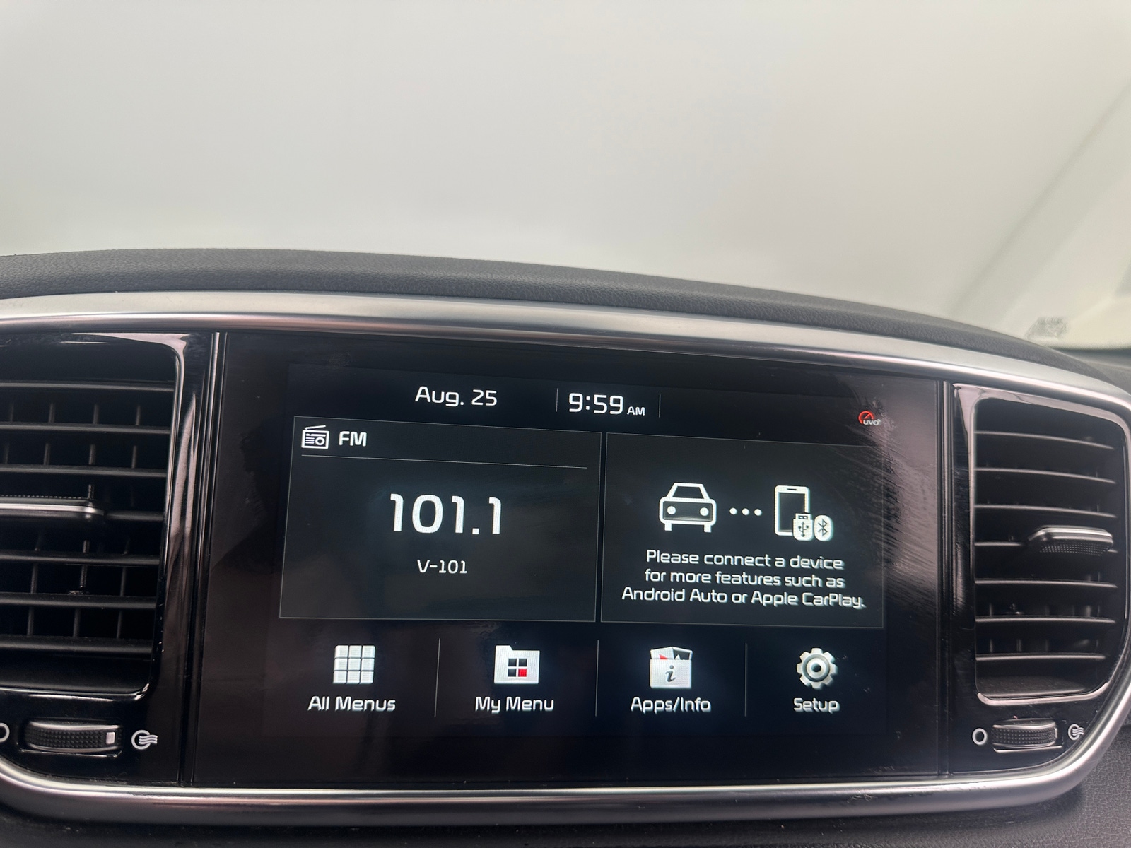 Thumbnail: 2022 Kia Sportage - 3