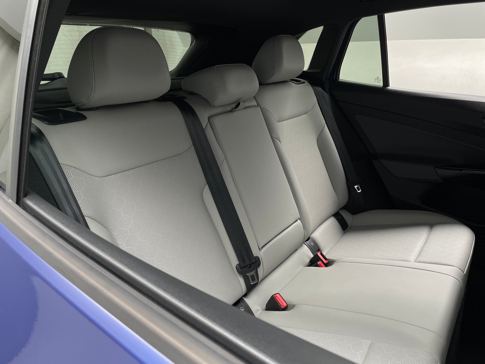 Thumbnail: 2022 Volkswagen ID.4 - 5