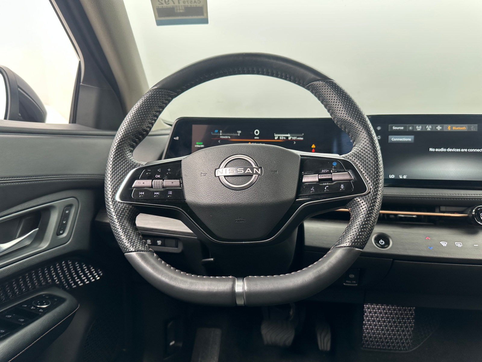 Thumbnail: 2024 Nissan Ariya - 4