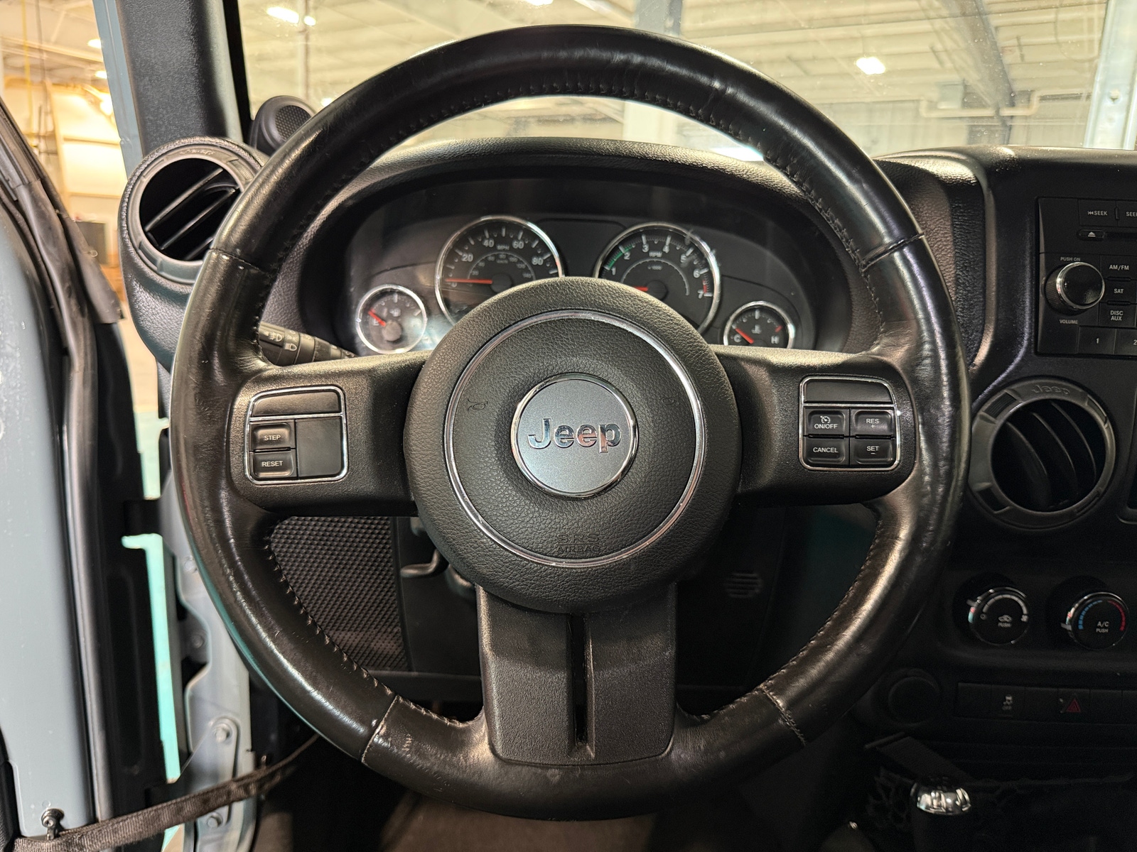 Thumbnail: 2014 Jeep Wrangler - 5