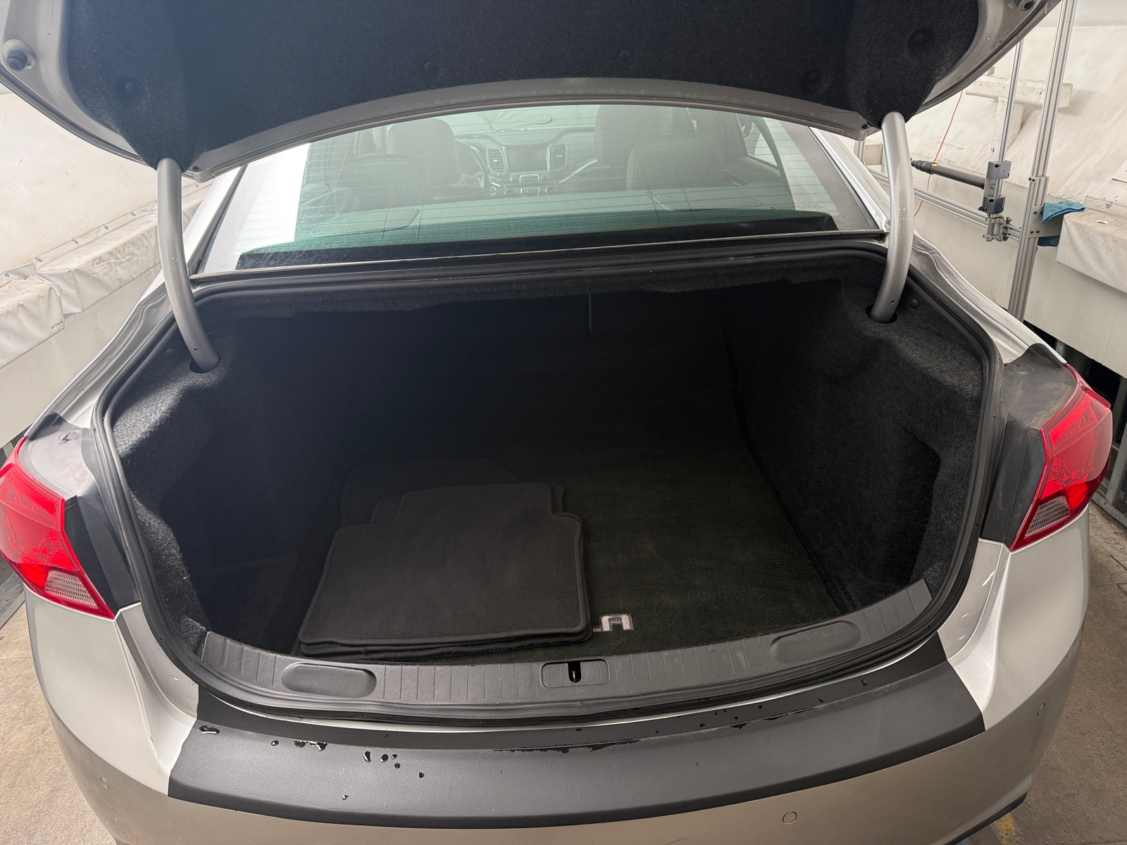 Thumbnail: 2018 Chevrolet Impala - 6