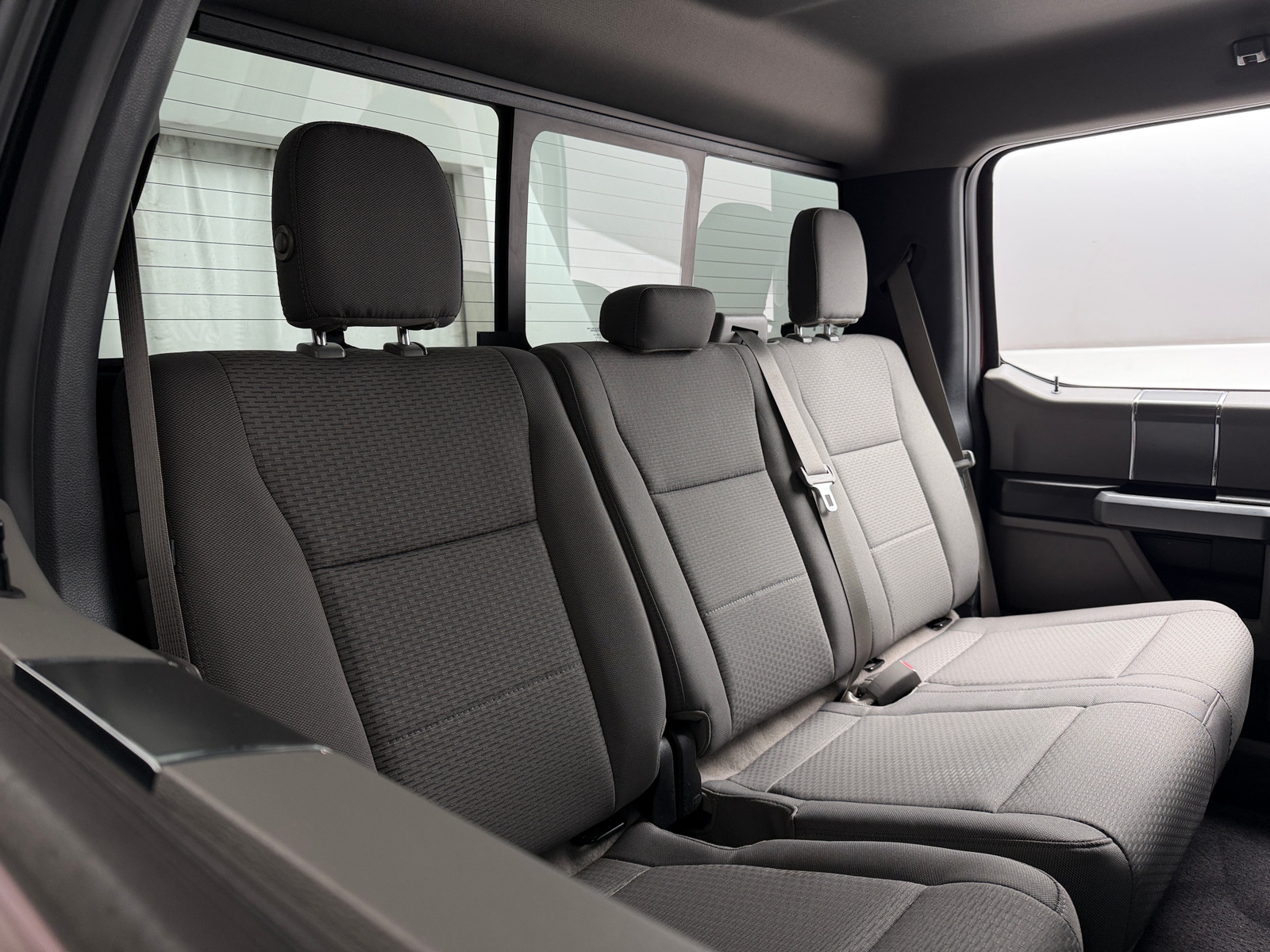 Thumbnail: 2016 Ford Econoline - 6