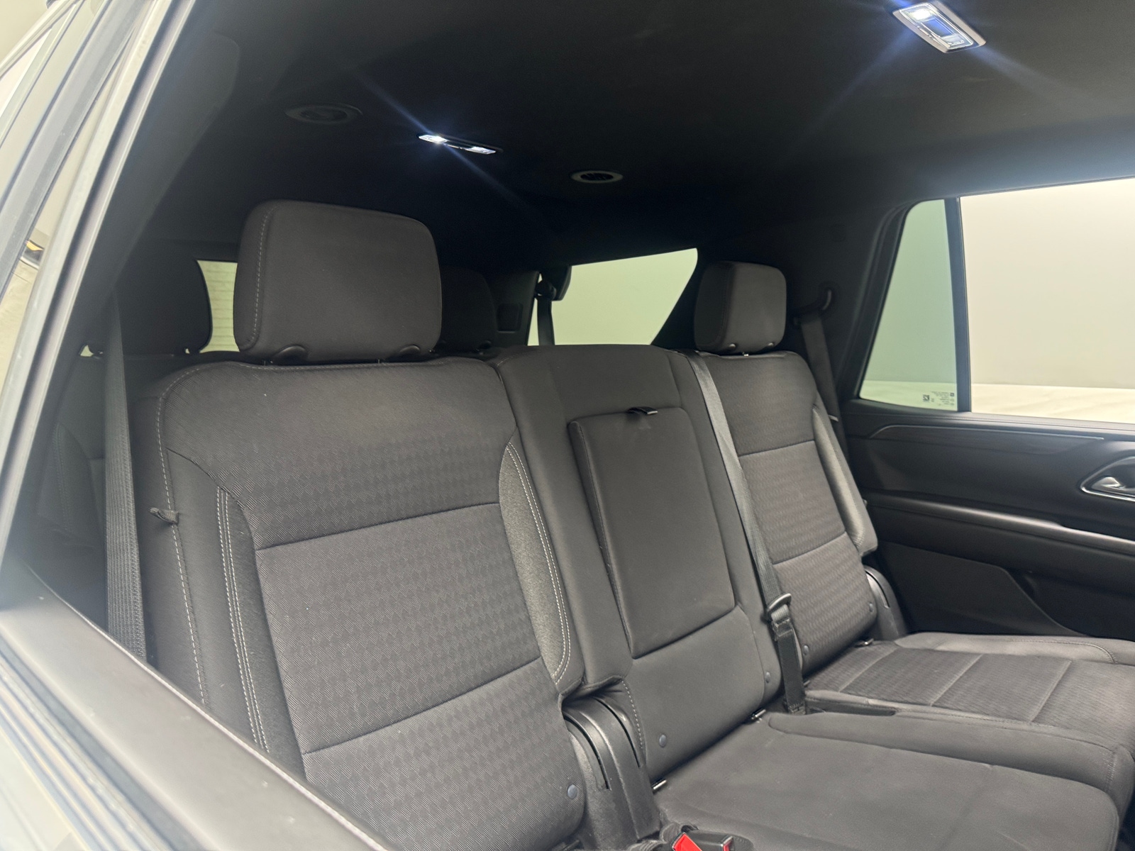 Thumbnail: 2023 Chevrolet Tahoe - 6