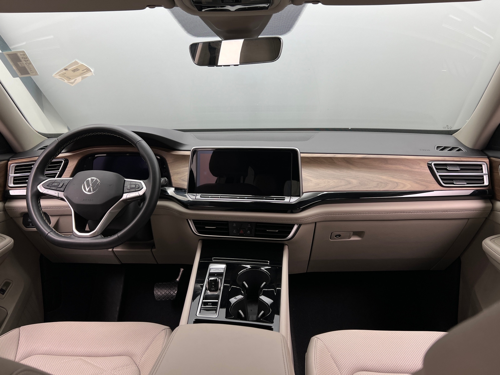 Thumbnail: 2026 Volkswagen Atlas - 2