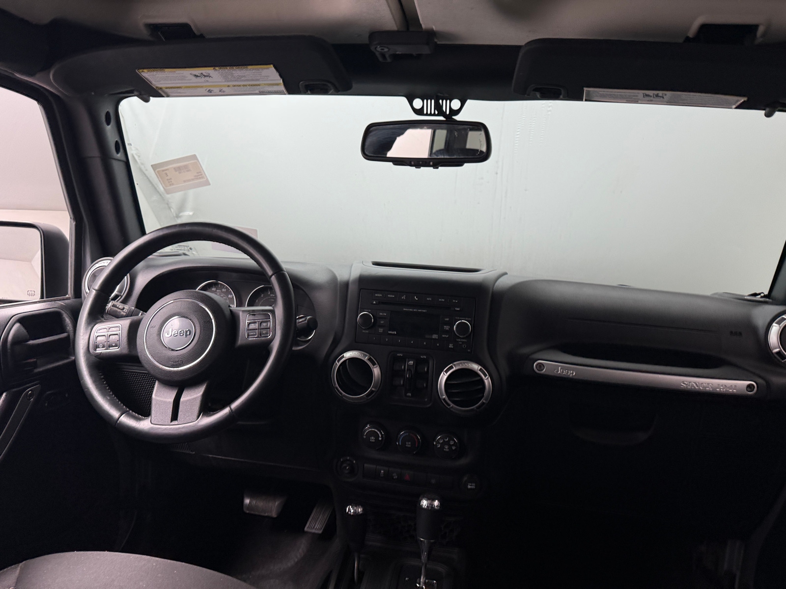 Thumbnail: 2015 Jeep Wrangler - 3