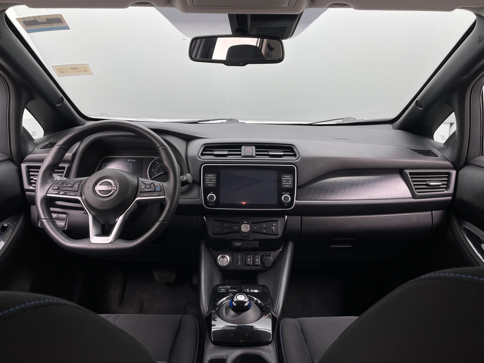 Thumbnail: 2025 Nissan Leaf - 3