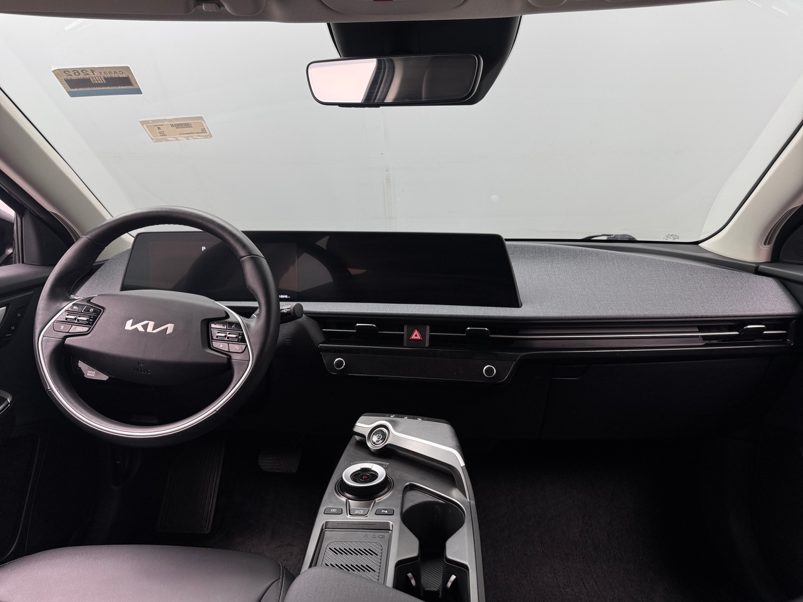 Thumbnail: 2024 Kia EV6 - 2