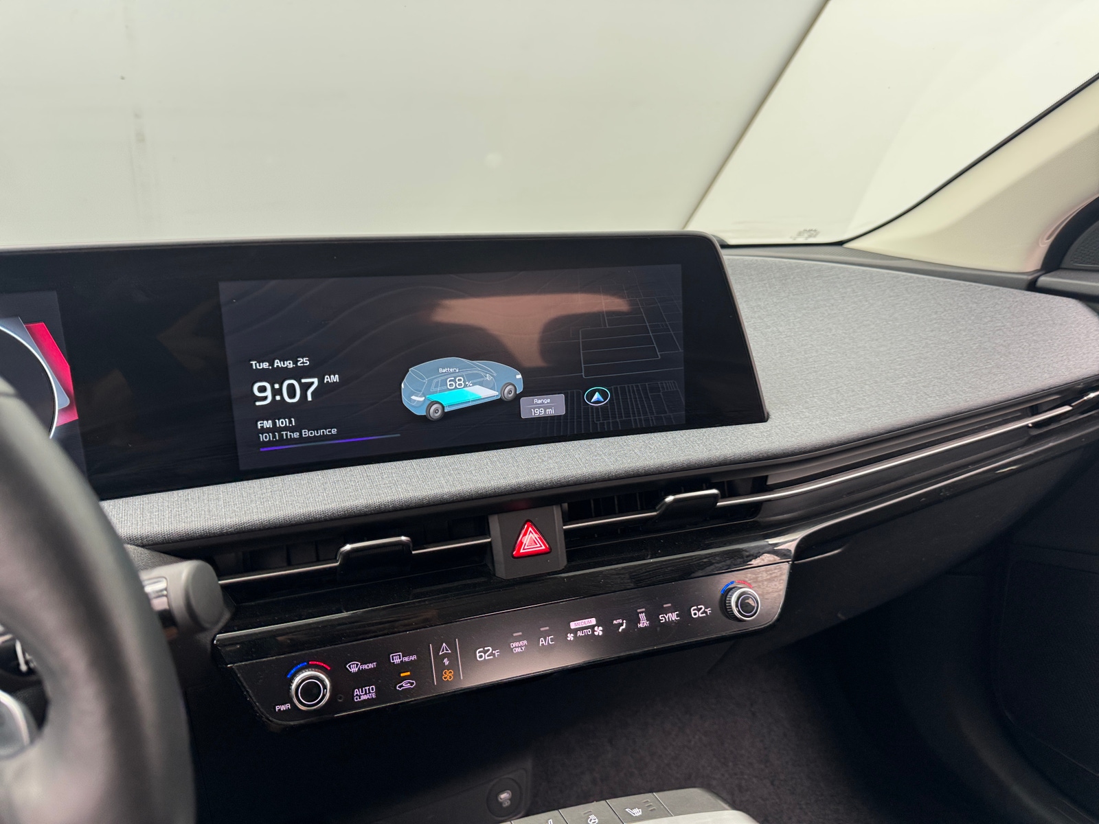 Thumbnail: 2024 Kia EV6 - 3