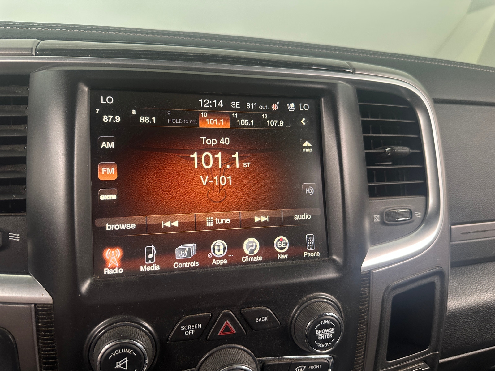 Thumbnail: 2017 RAM 1500 - 3