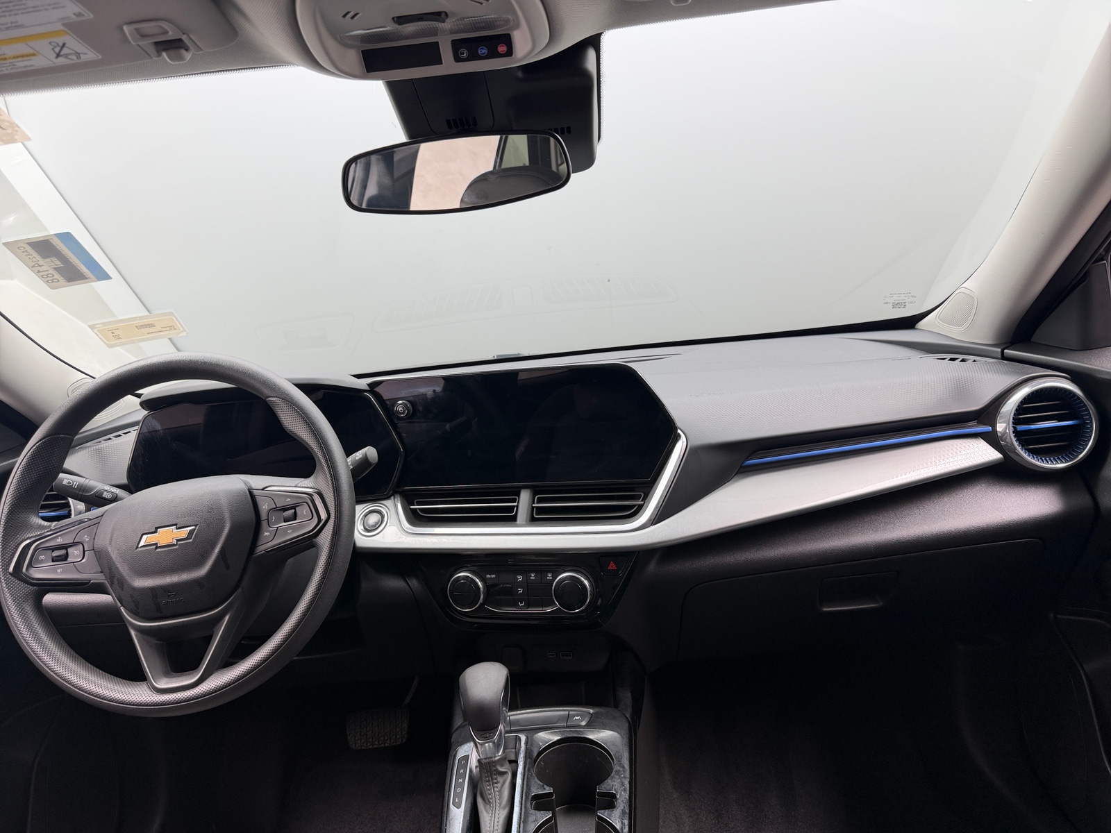 Thumbnail: 2024 Chevrolet Trax - 2