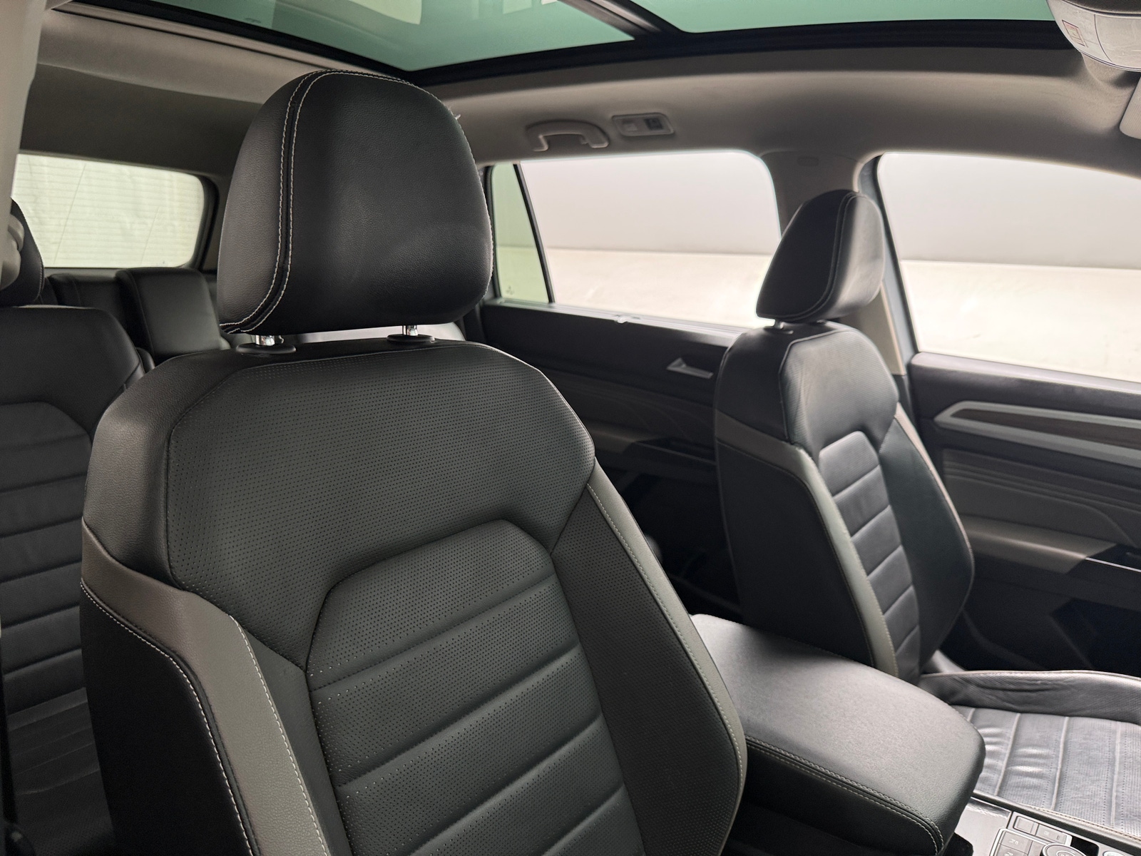 Thumbnail: 2021 Volkswagen Atlas - 2