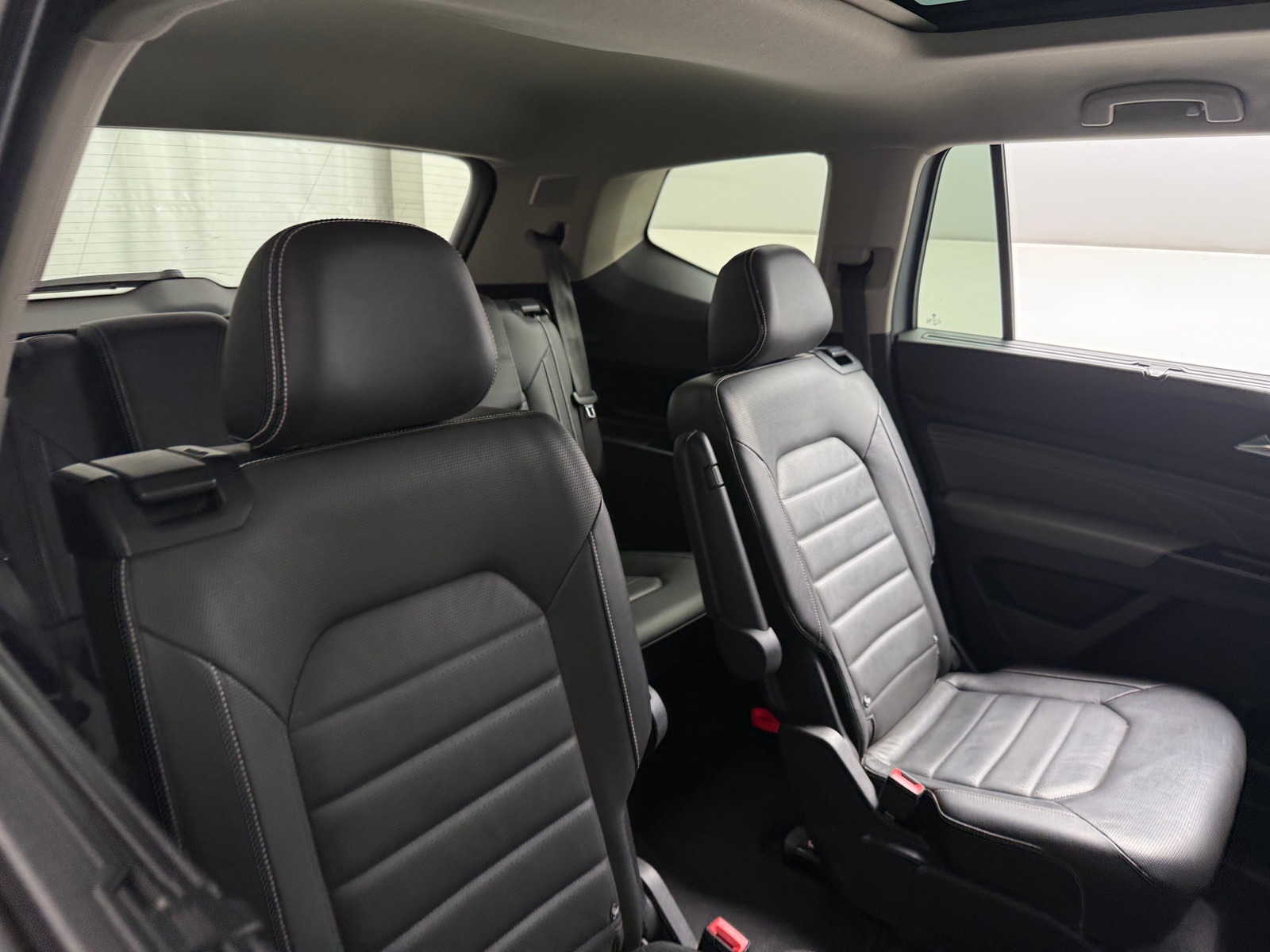 Thumbnail: 2021 Volkswagen Atlas - 6