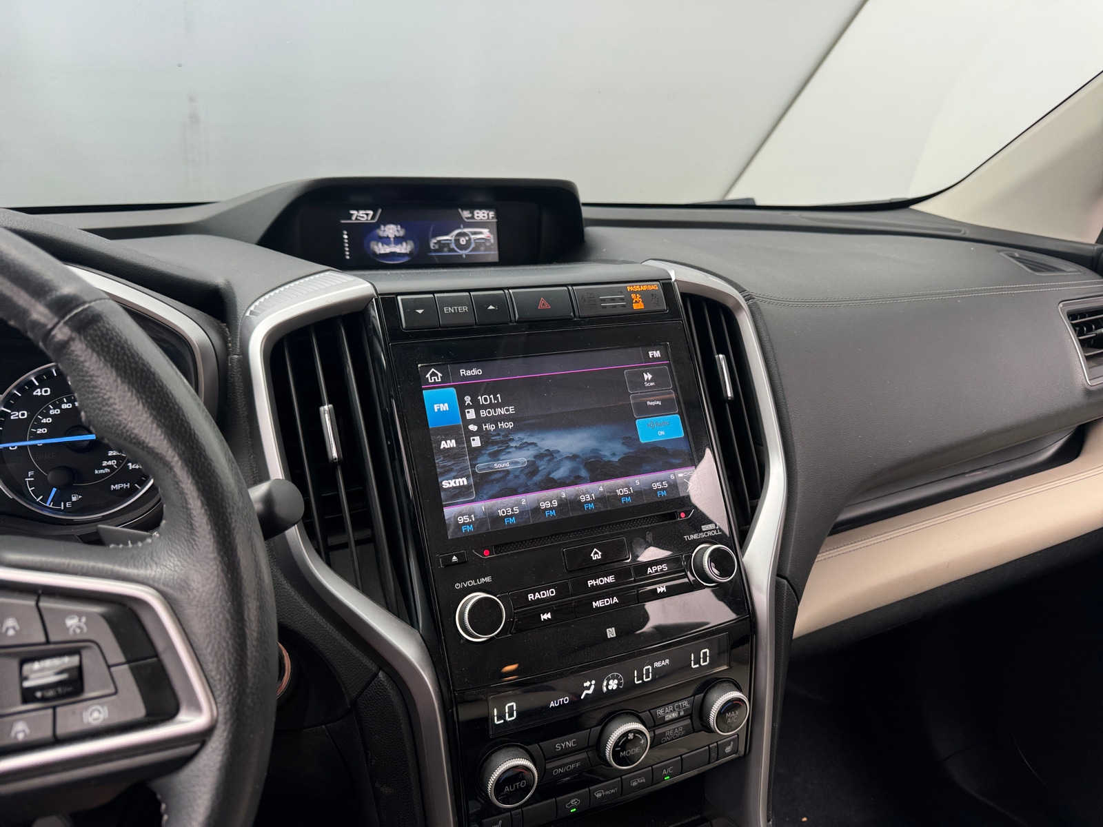 Thumbnail: 2022 Subaru Ascent - 3