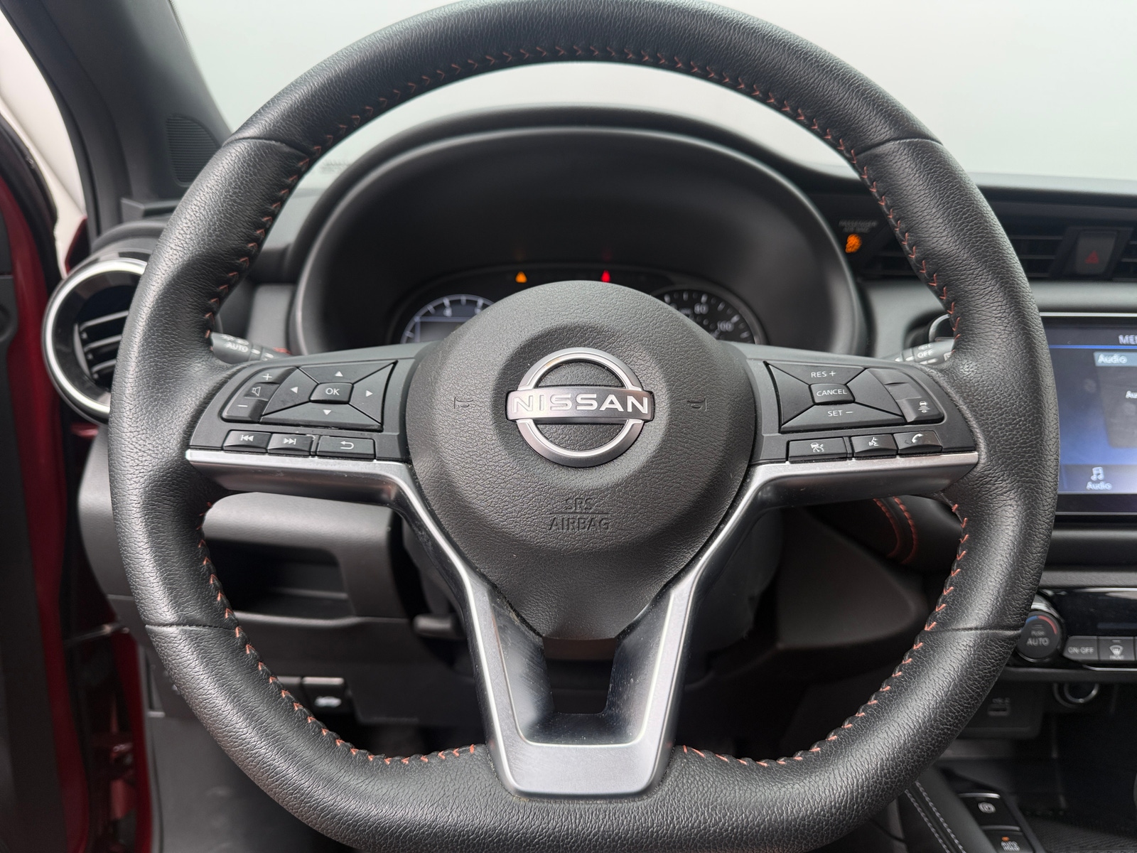 Thumbnail: 2023 Nissan Kicks - 5