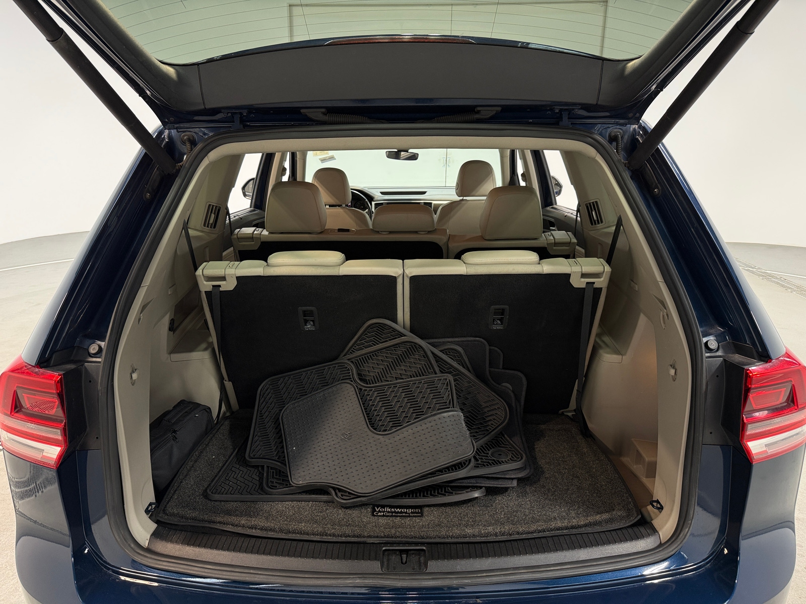 Thumbnail: 2018 Volkswagen Atlas - 7